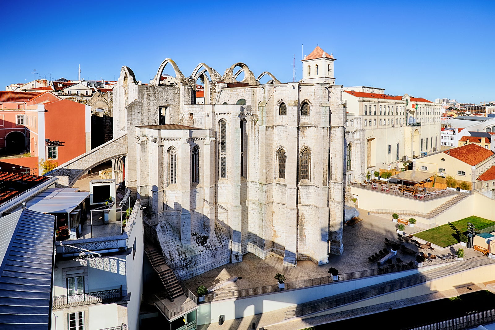 صومعه کارمو - Convento do Carmo