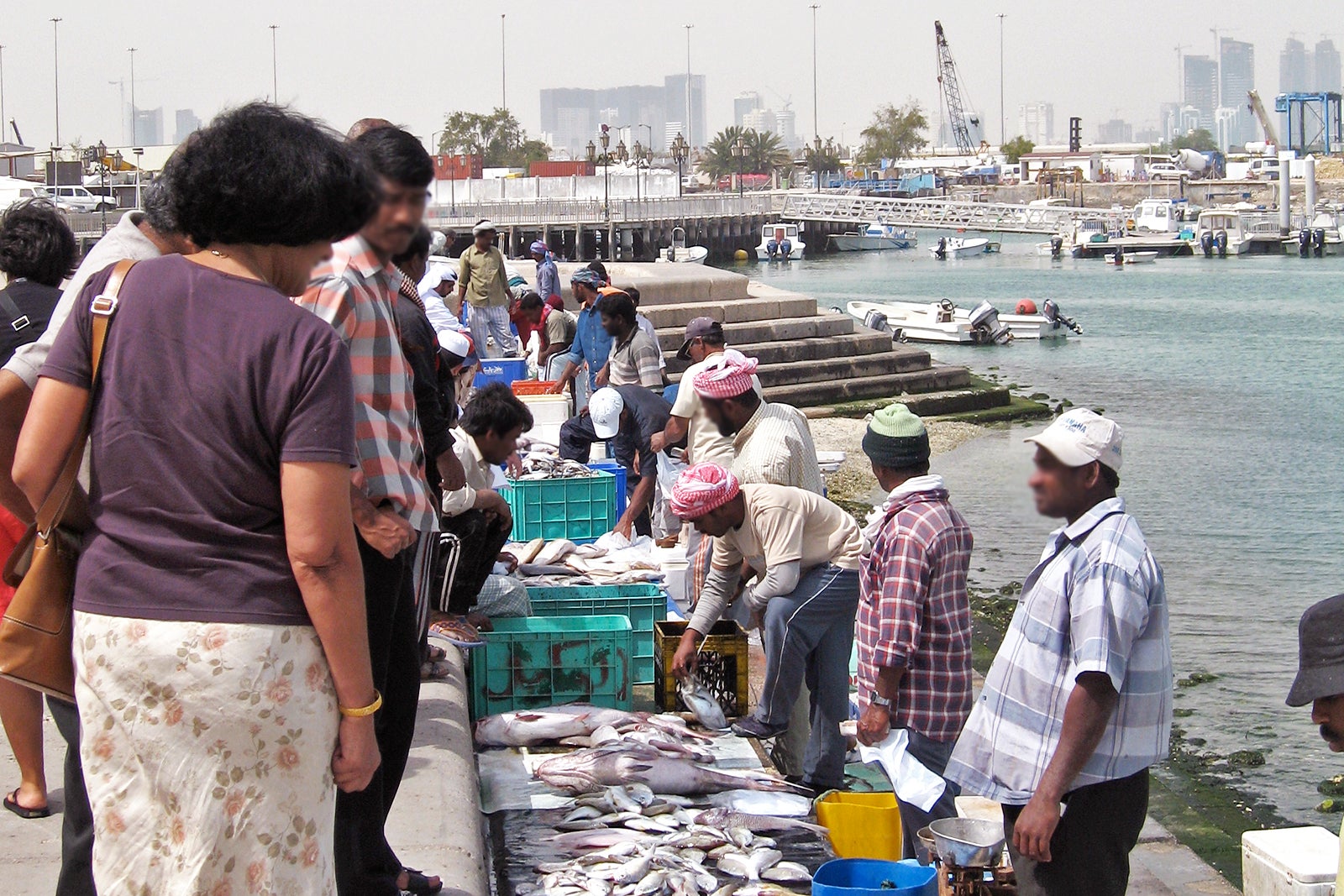 بازار ماهی کورنیش - Corniche Fish Market