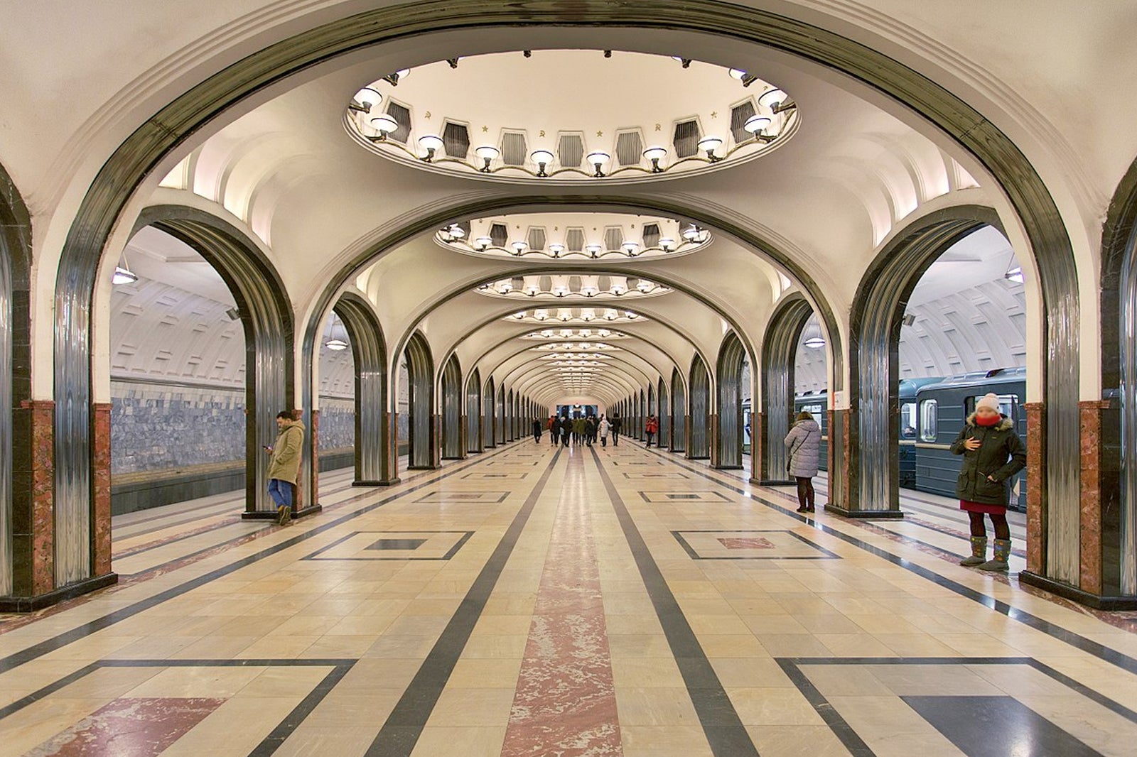 ایستگاه های مترو مسکو - Moscow Metro stations