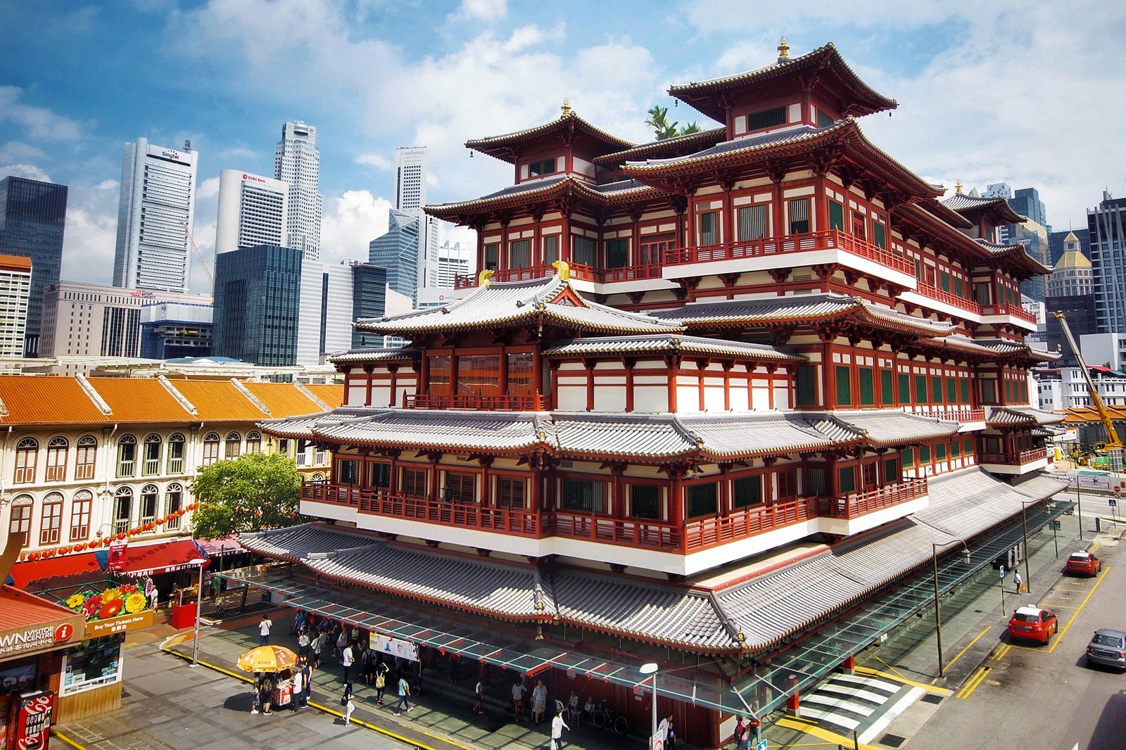 معبد یادگار دندان بودا - Buddha Tooth Relic Temple