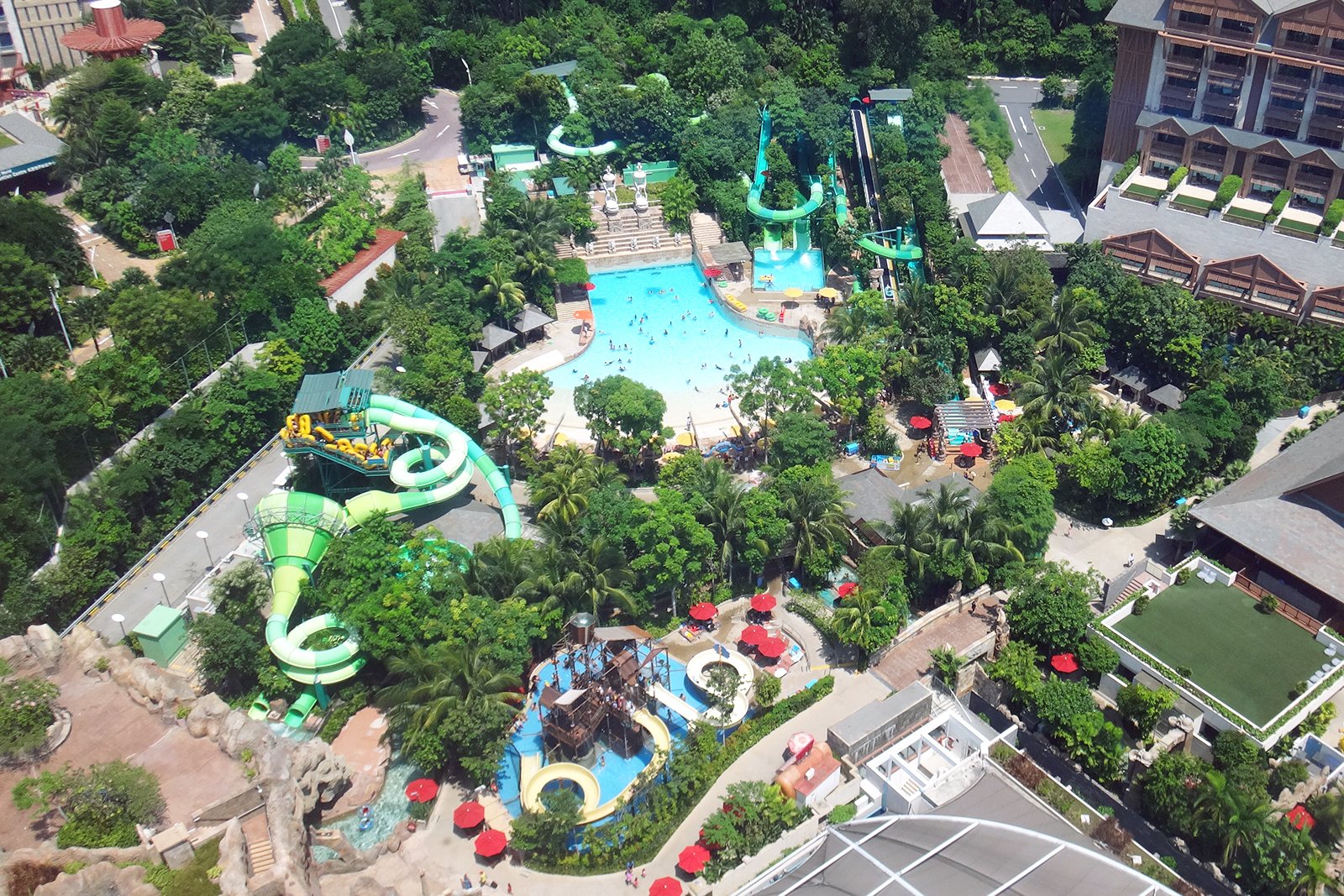 پارک آبی Adventure Cove سنگاپور - Adventure Cove Waterpark Singapore