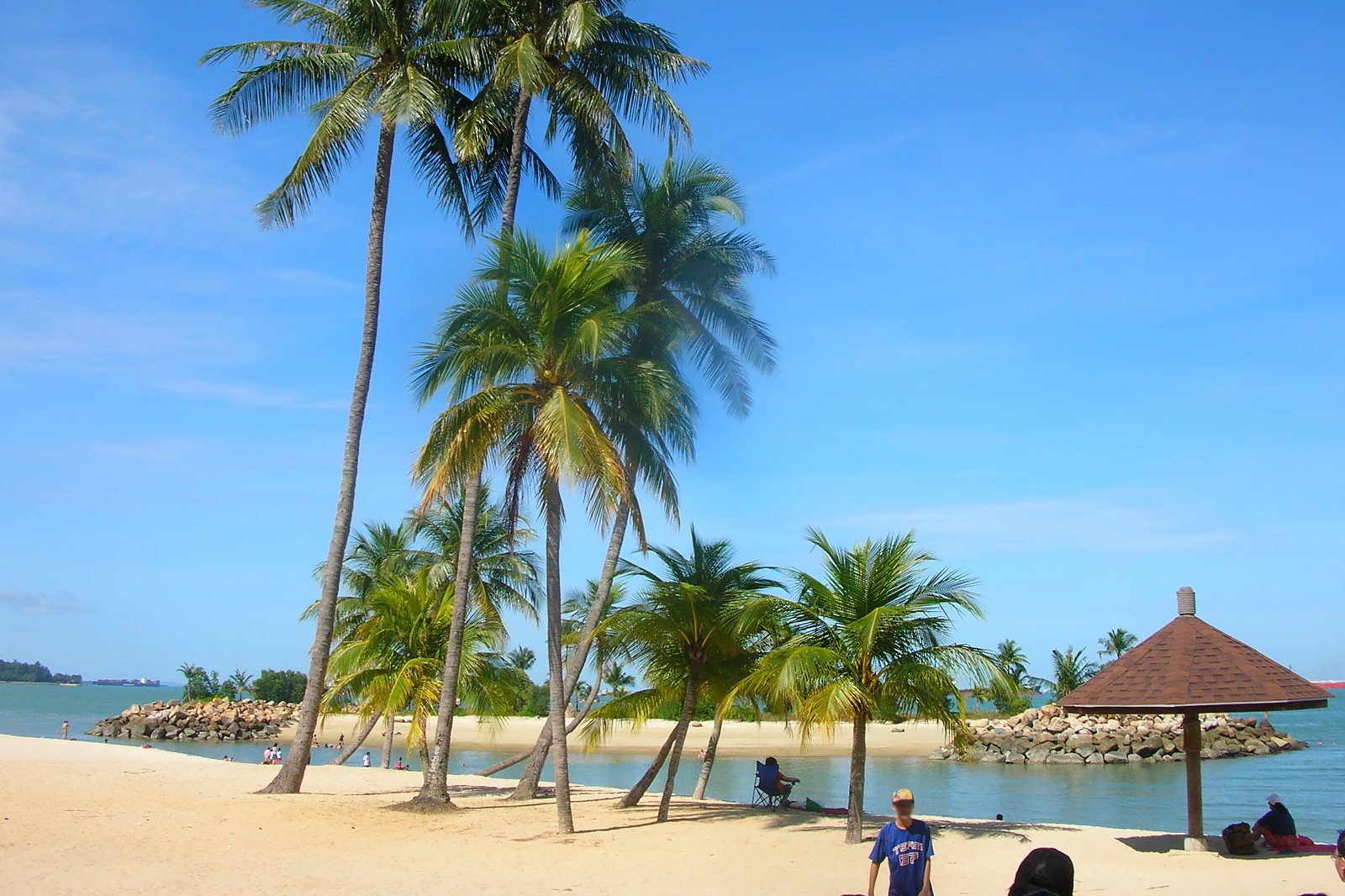 ساحل تانجونگ - Tanjong Beach