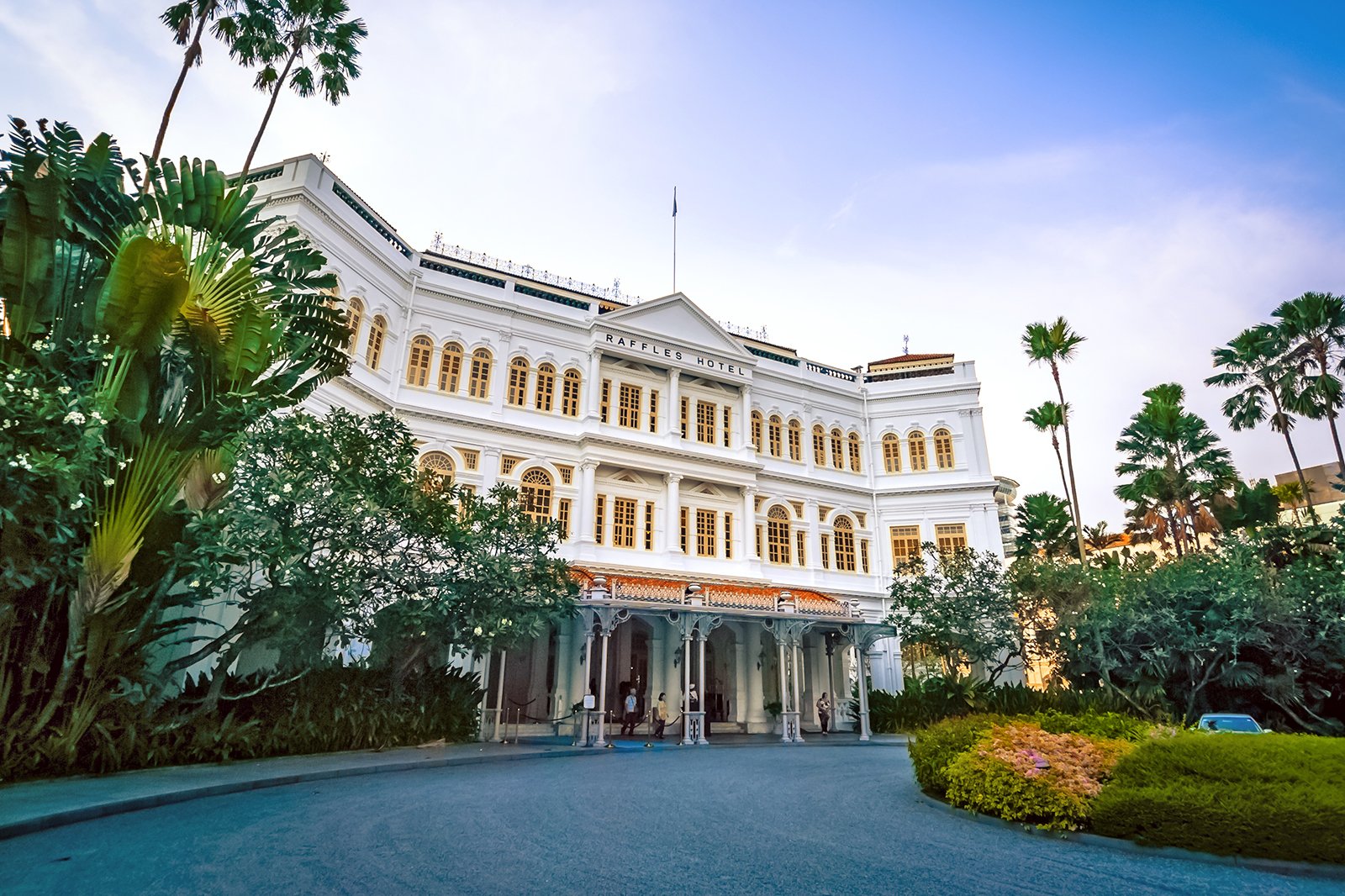 در سوئیت پرزیدال در هتل رافلز اقامت کنید - Stay in the Presidential Suite at Raffles Hotel