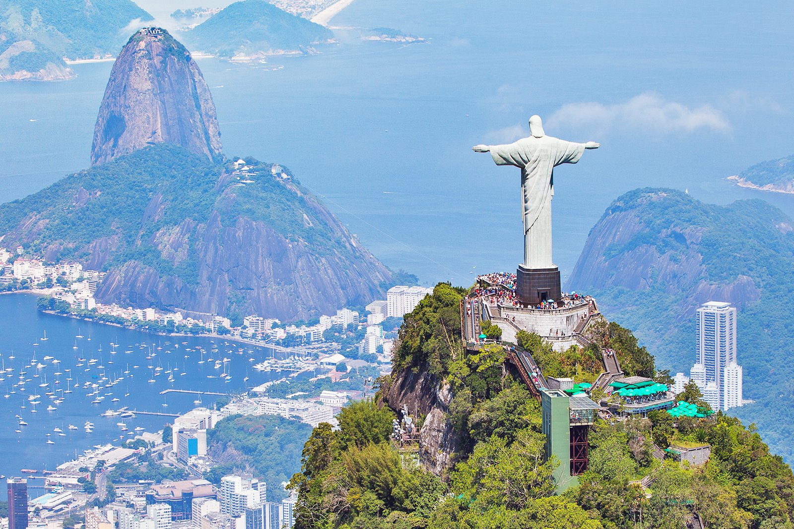 از مسیح نجات دهنده دیدن کنید - Visit Christ the Redeemer