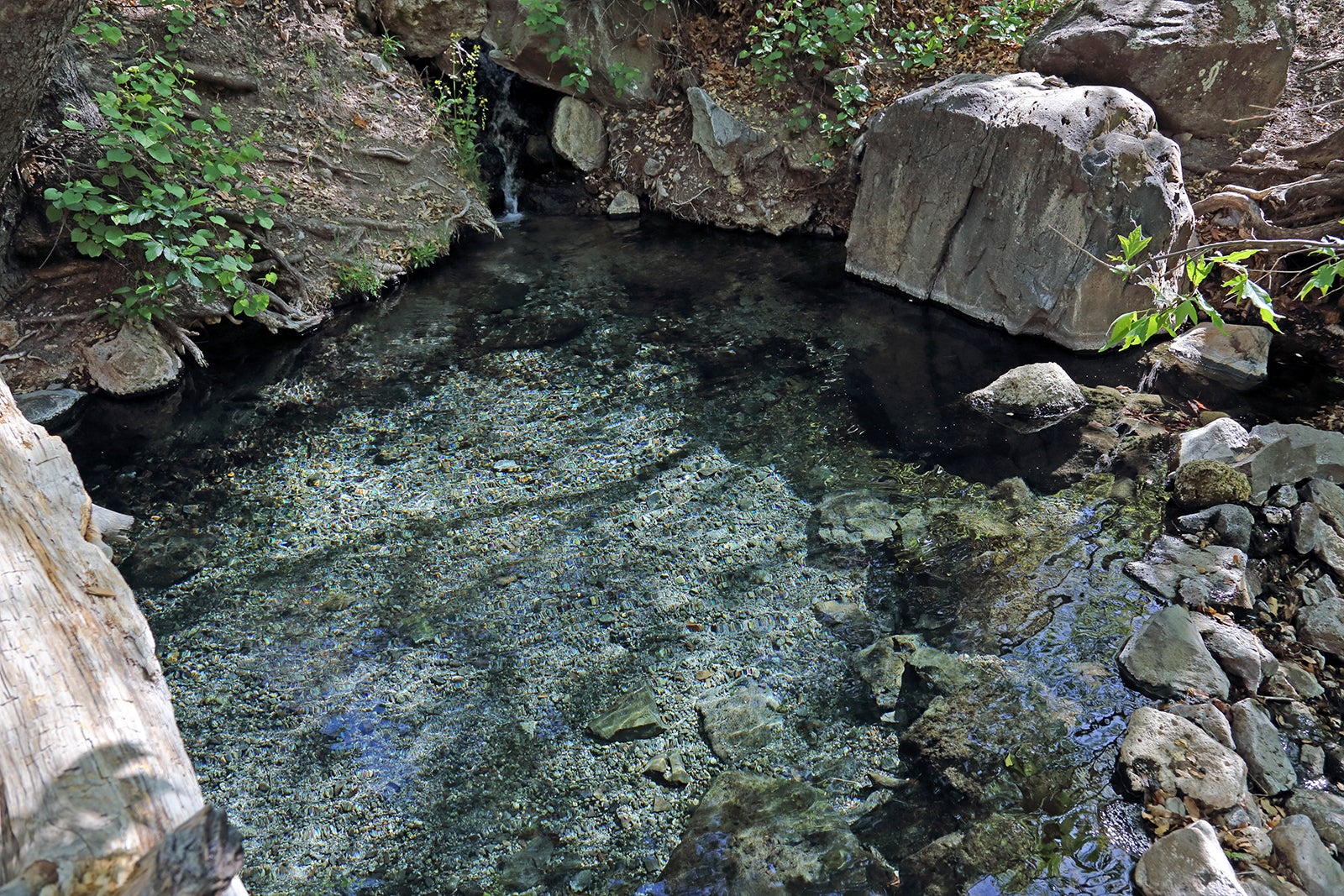 چشمه های آب گرم اوزاک - Osaek Hot Springs