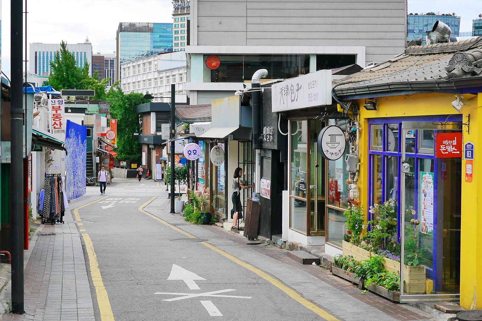 سامچئونگ دونگ - Samcheong-dong