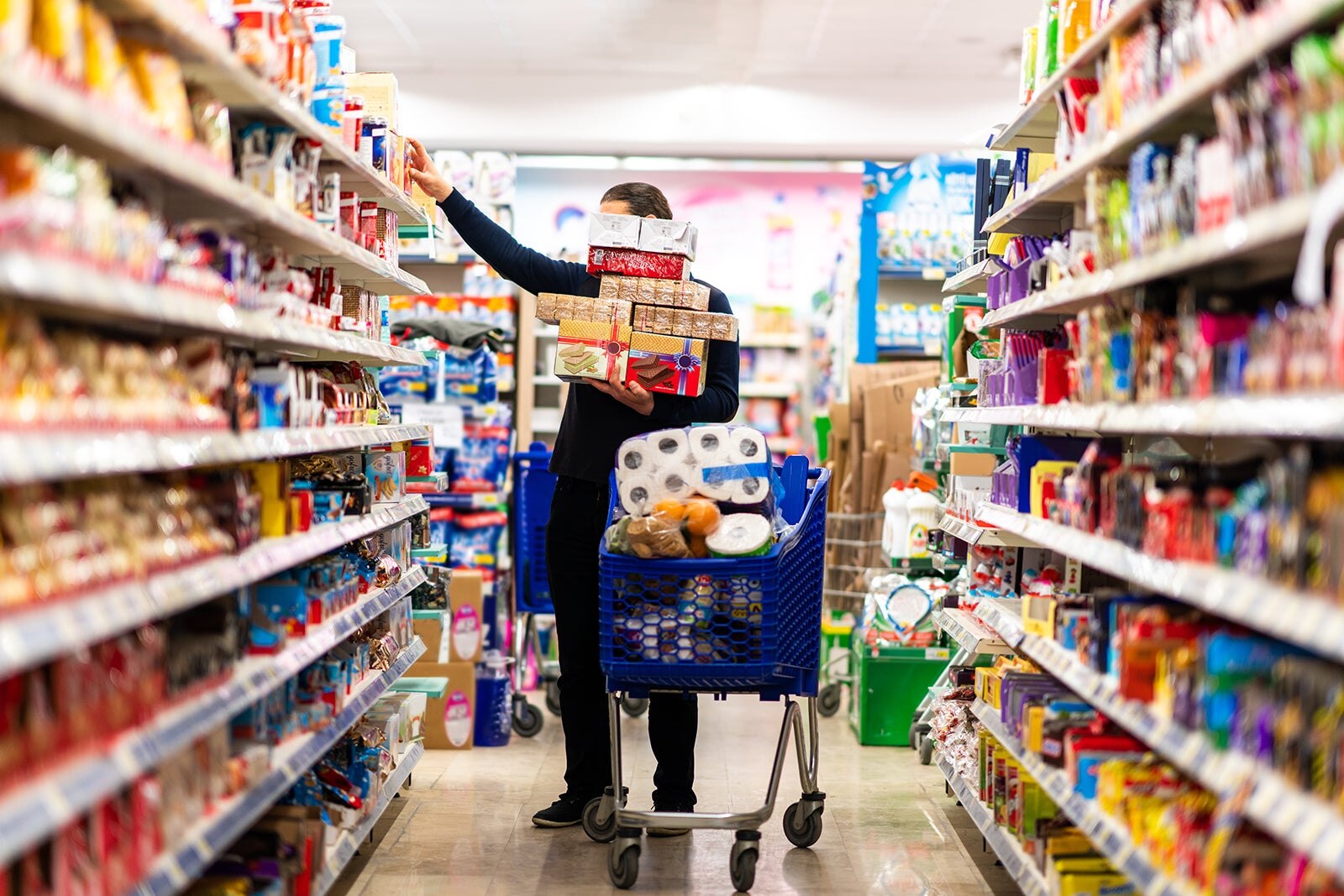 دنیای جدید مارت - New World Mart