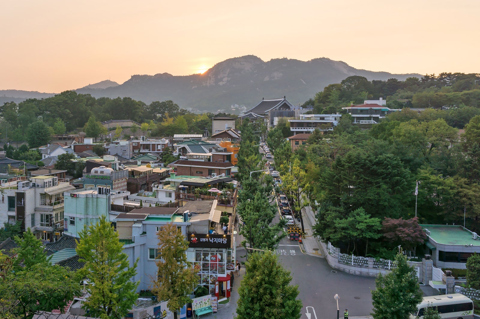 جاده Samcheongdong-gil - Samcheongdong-gil Road