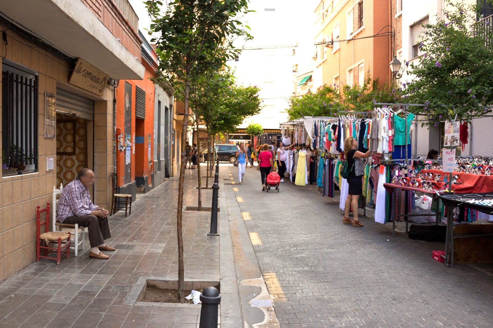 جمعه بازار بنیماکلت - Benimaclet Friday Market