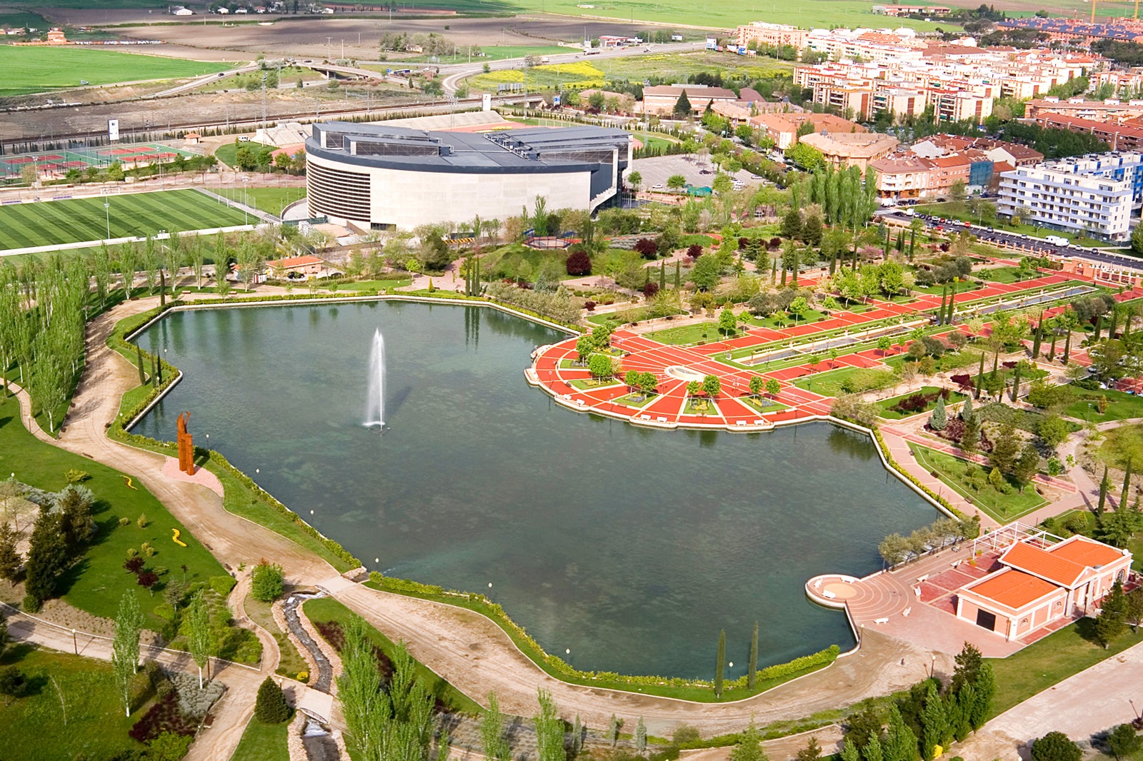 پارک خوان کارلوس اول (پارک خوان کارلوس اول) - Juan Carlos I Park (Parque Juan Carlos I)