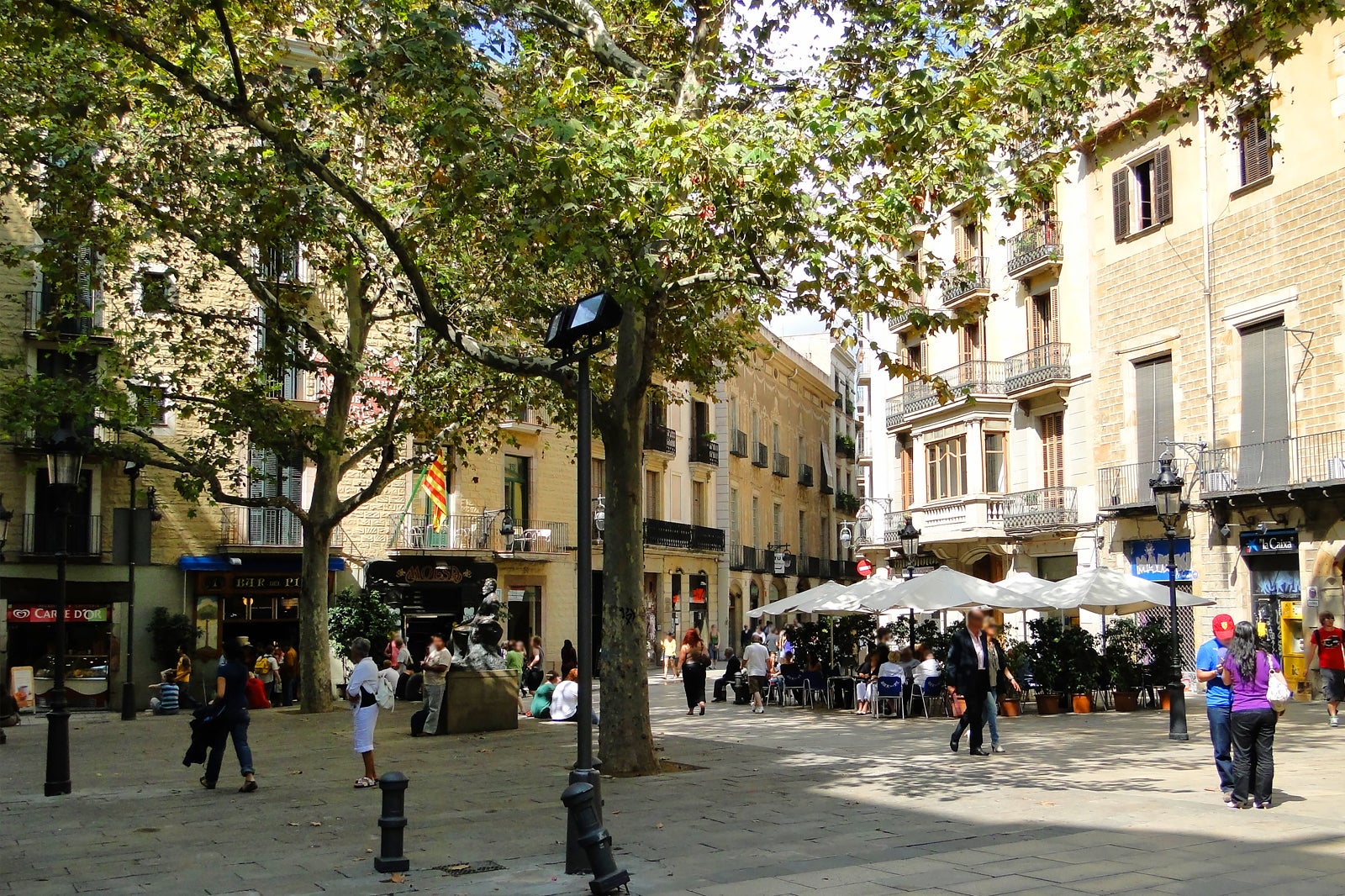 Plaça de Sant Josep Oriol - Plaça de Sant Josep Oriol