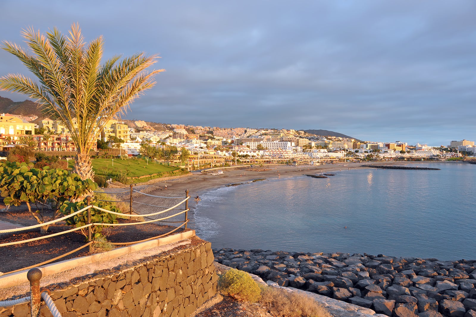 ساحل فانابه - Playa de Fañabé