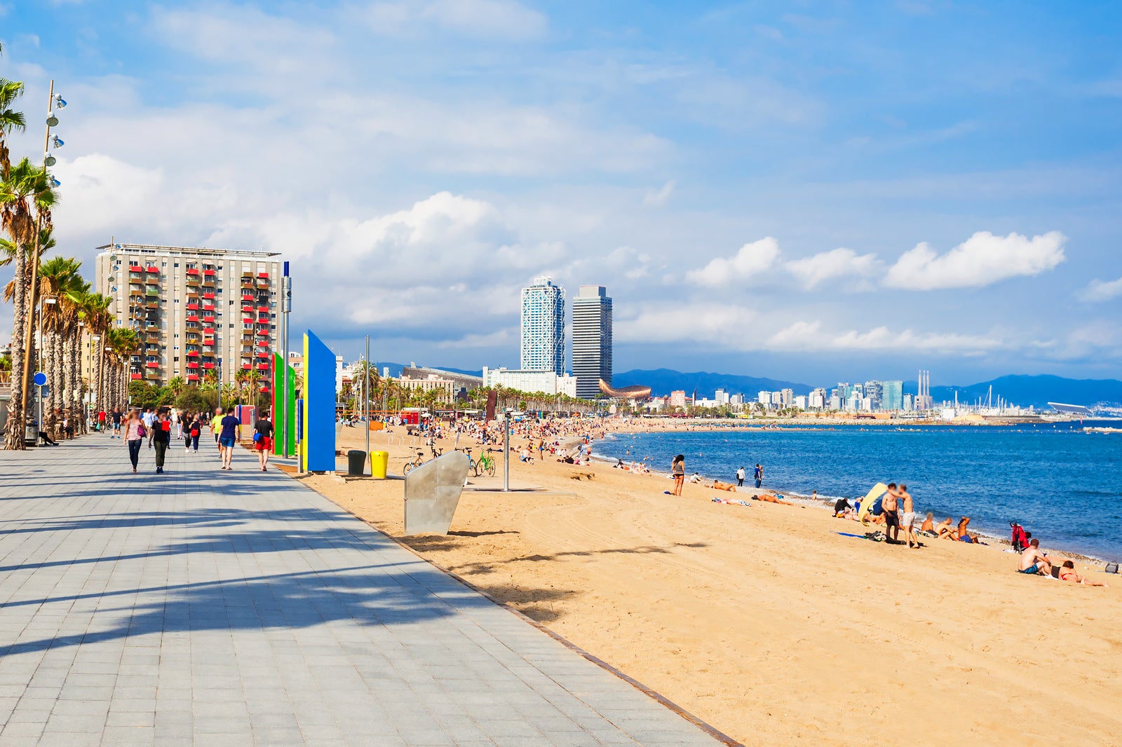 ساحل بارسلونتا - Barceloneta Beach