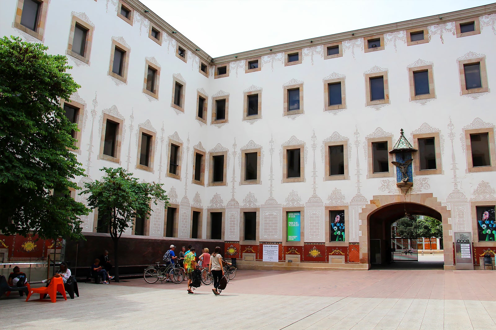 مرکز فرهنگ معاصر بارسلونا - Centre de Cultura Contemporània de Barcelona