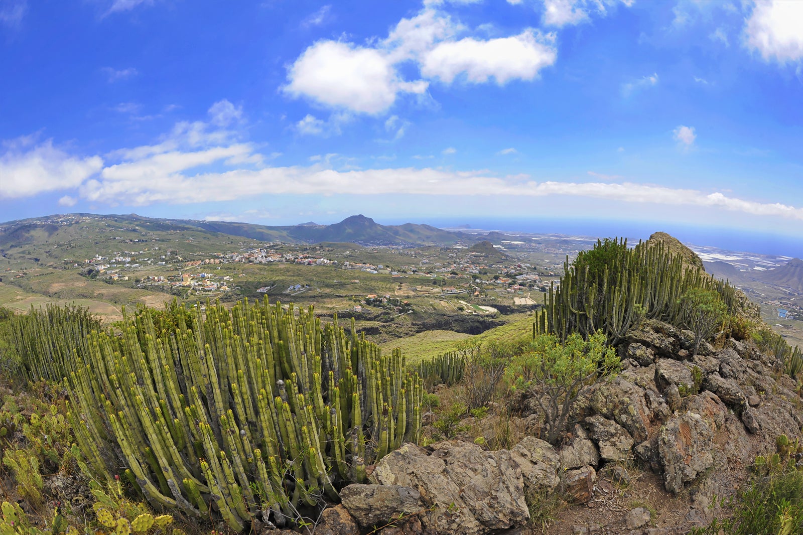 پیاده روی به Roque del Conde - Hike to Roque del Conde