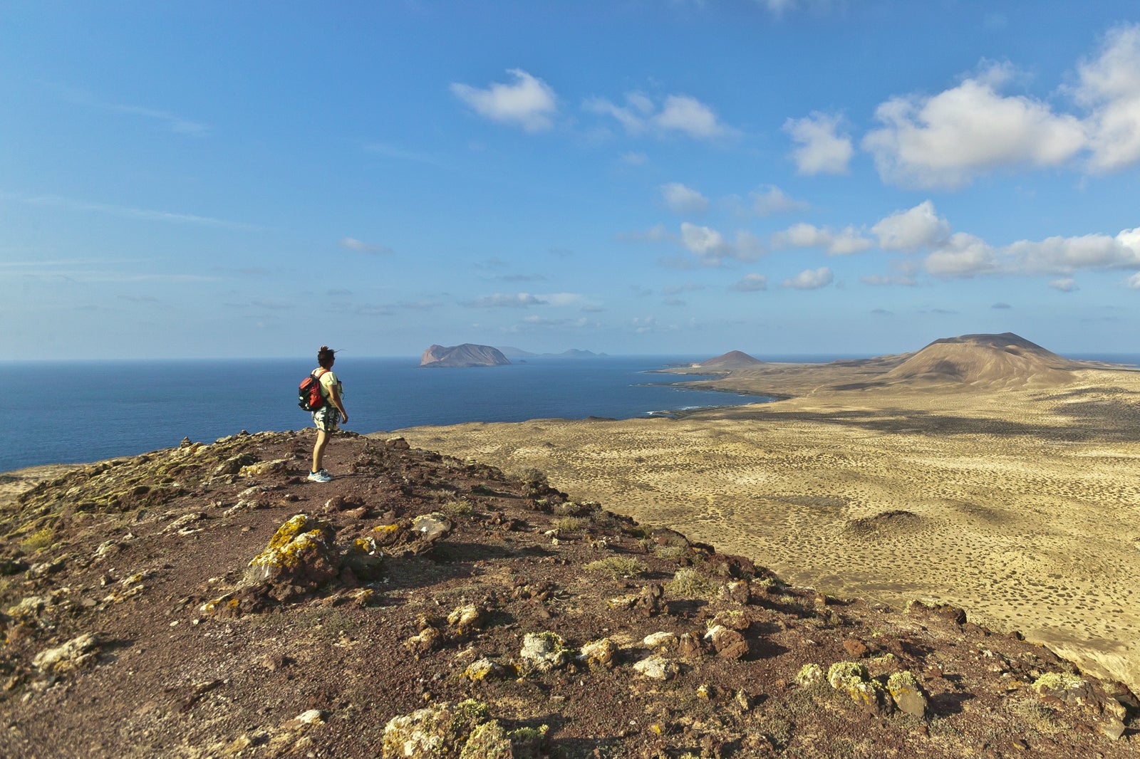 مسیرهای پیاده روی در La Graciosa - Hiking trails in La Graciosa