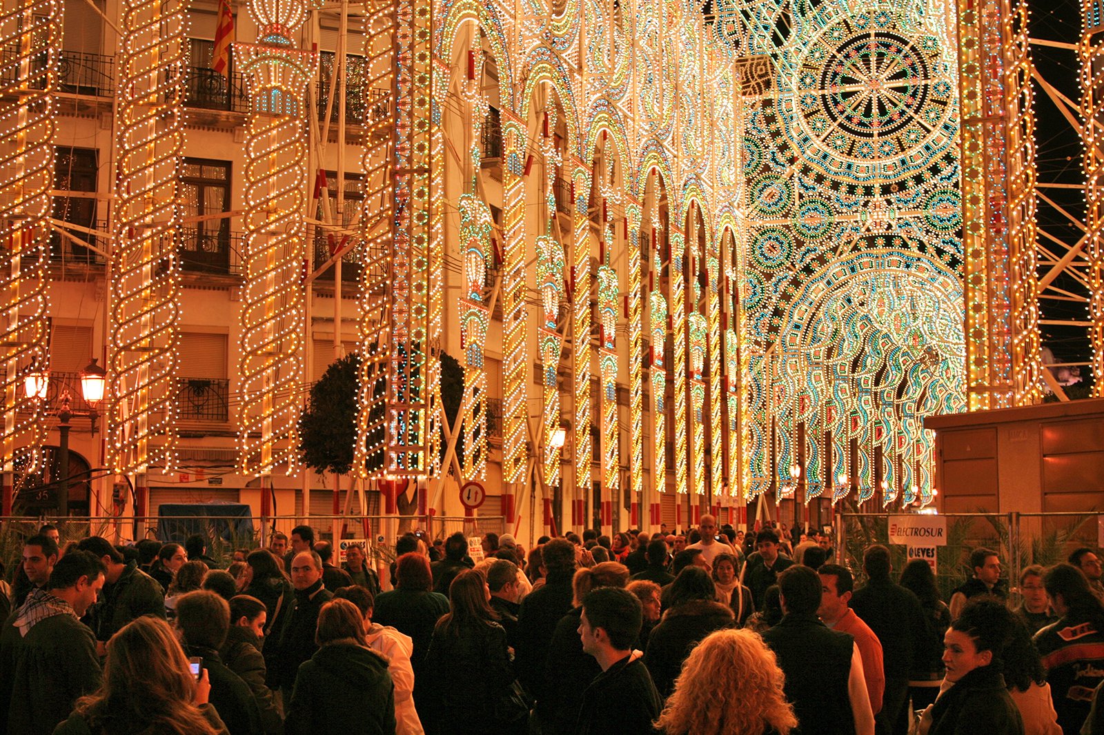 جشنواره بهار فالاس - Spring Fallas festival