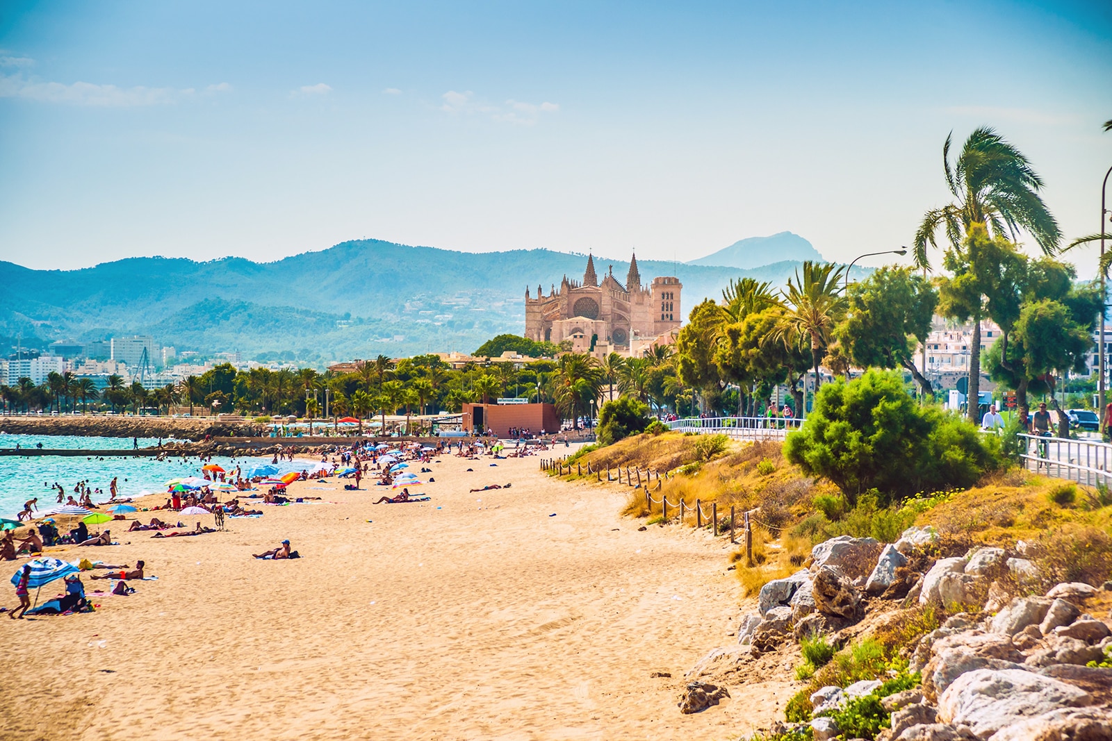 ساحل پالما سیتی - Palma City Beach