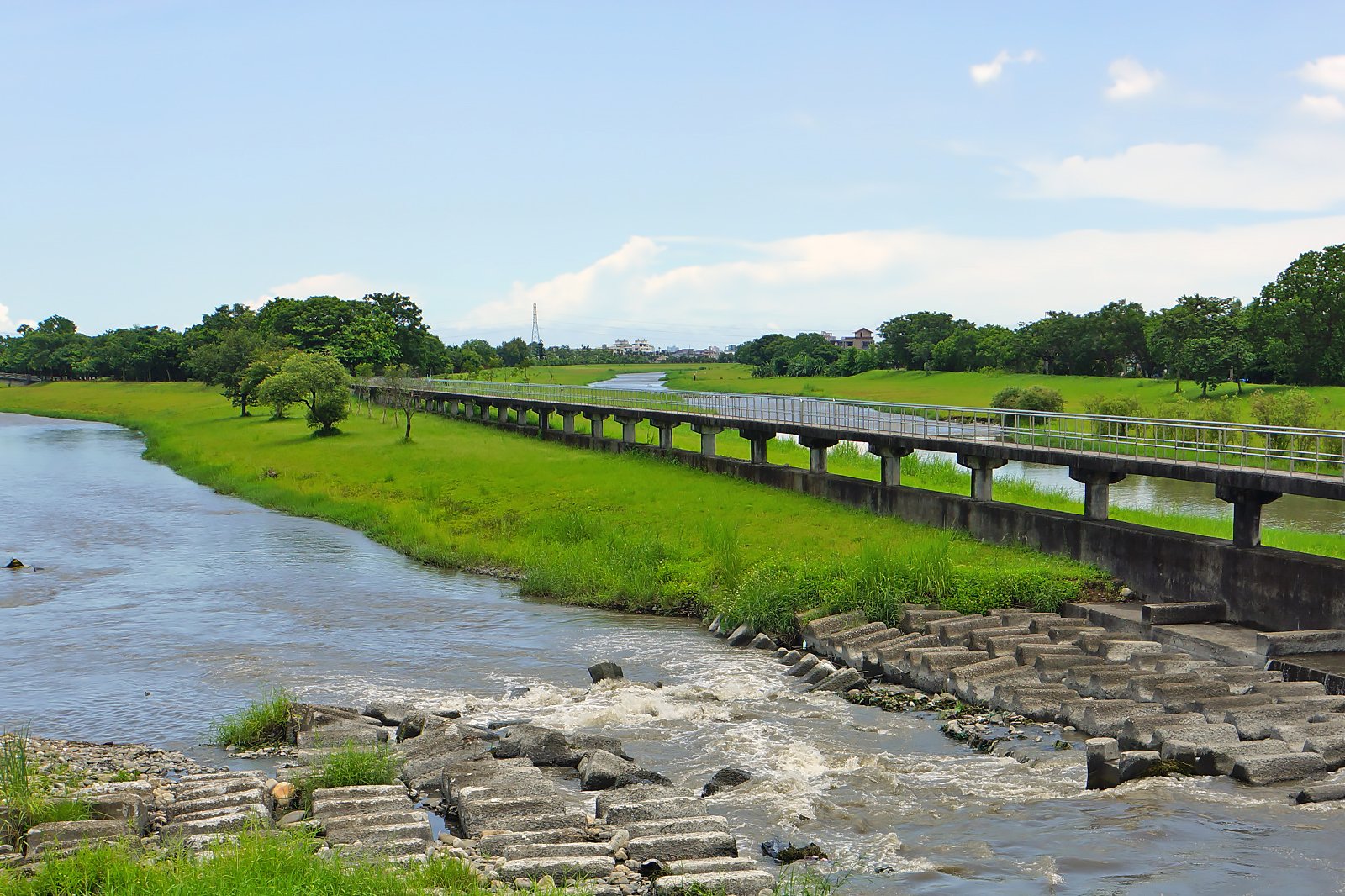 آنونگ کریک - Annong Creek