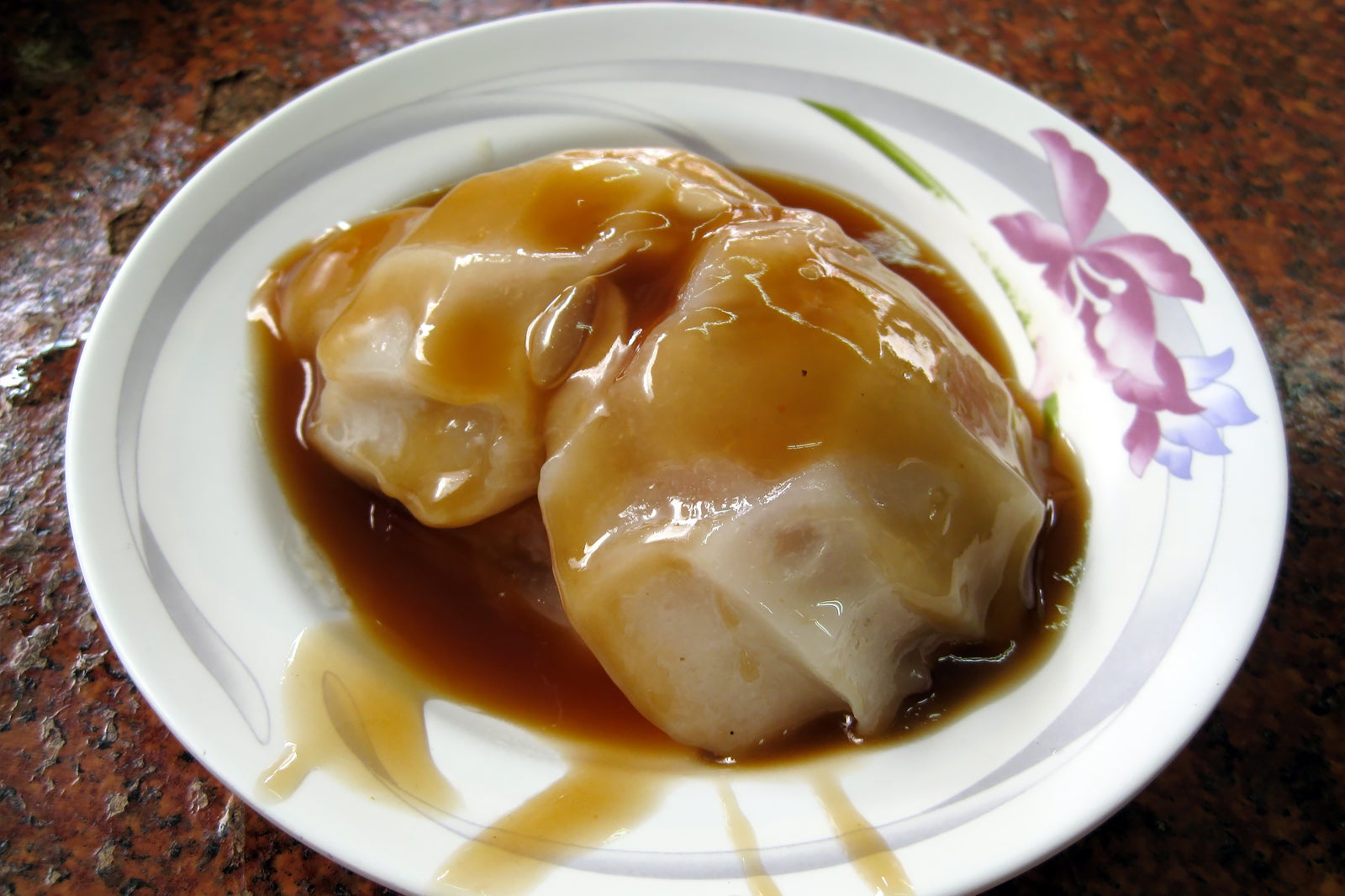 کوفته به سبک شانگزان، روده خوک خورشتی و سوسیس - Shangzan-Style Meatballs, Stewed Pork Intestines and Sausages