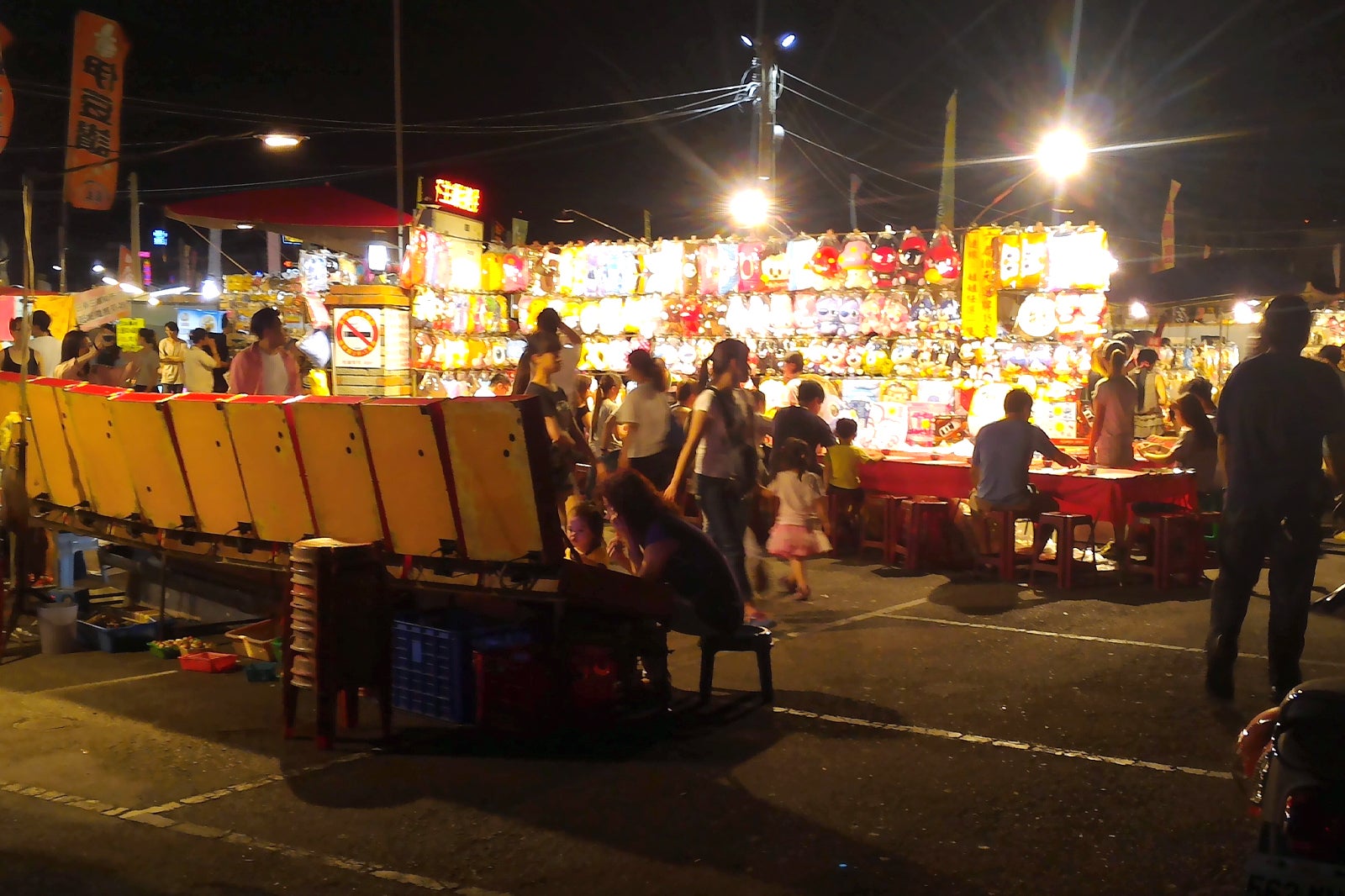 بازار شبانه باغ - Garden Night Market