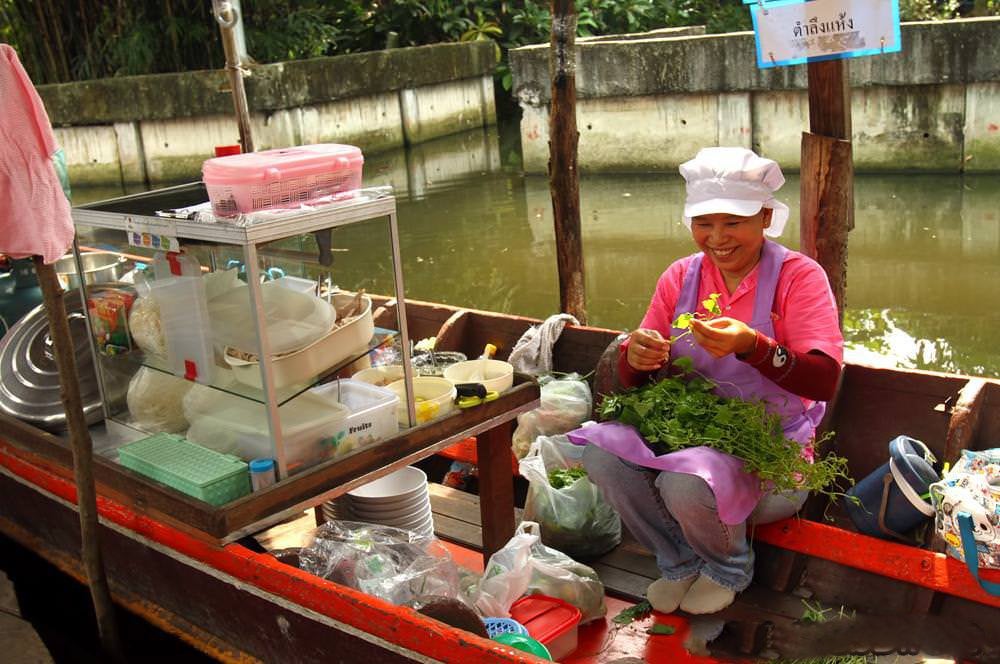 بازار شناور Bang Nam Pheung - Bang Nam Pheung Floating Market