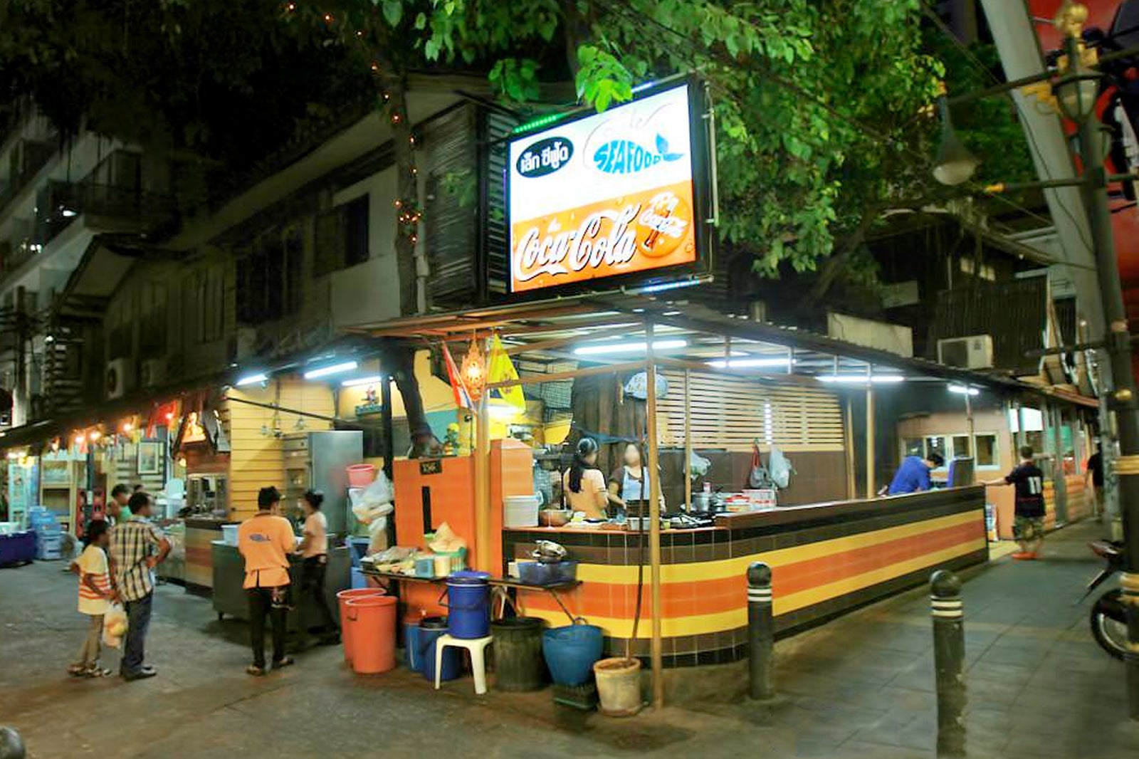 Lek Seafood Silom - Lek Seafood Silom