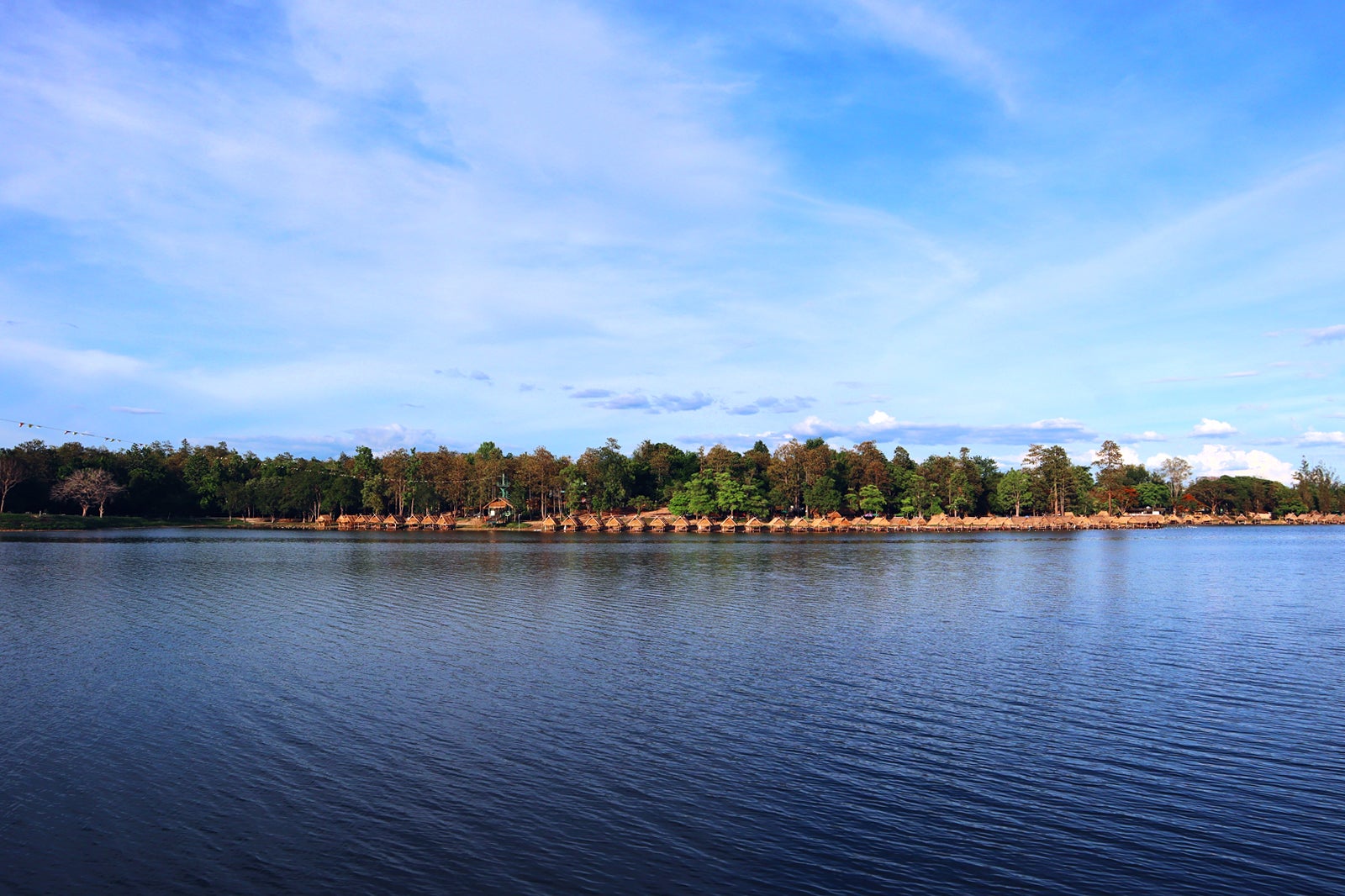 مخزن هوای تونگ تائو - Huay Tung Tao Reservoir