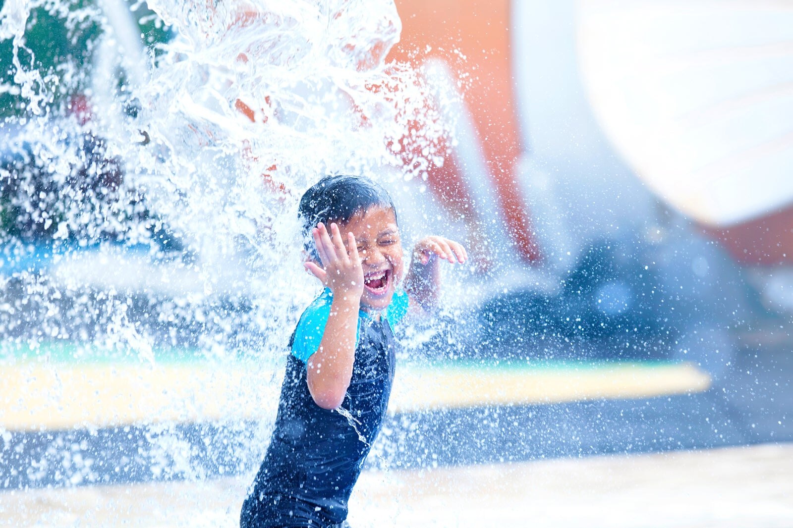 پارک آبی کوه سیاه - Black Mountain Water Park