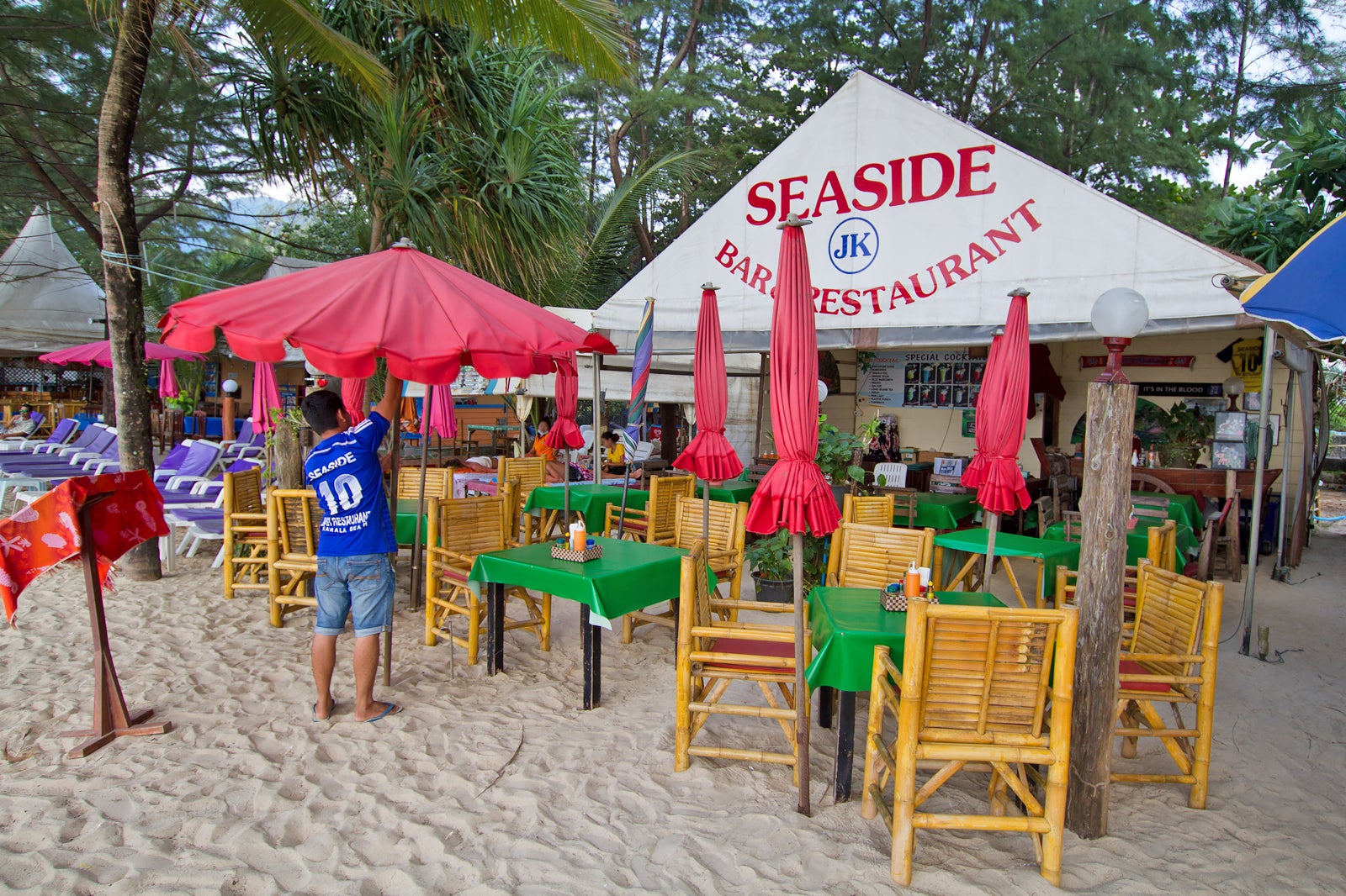 بار و رستوران کنار دریا - Seaside Bar & Restaurant