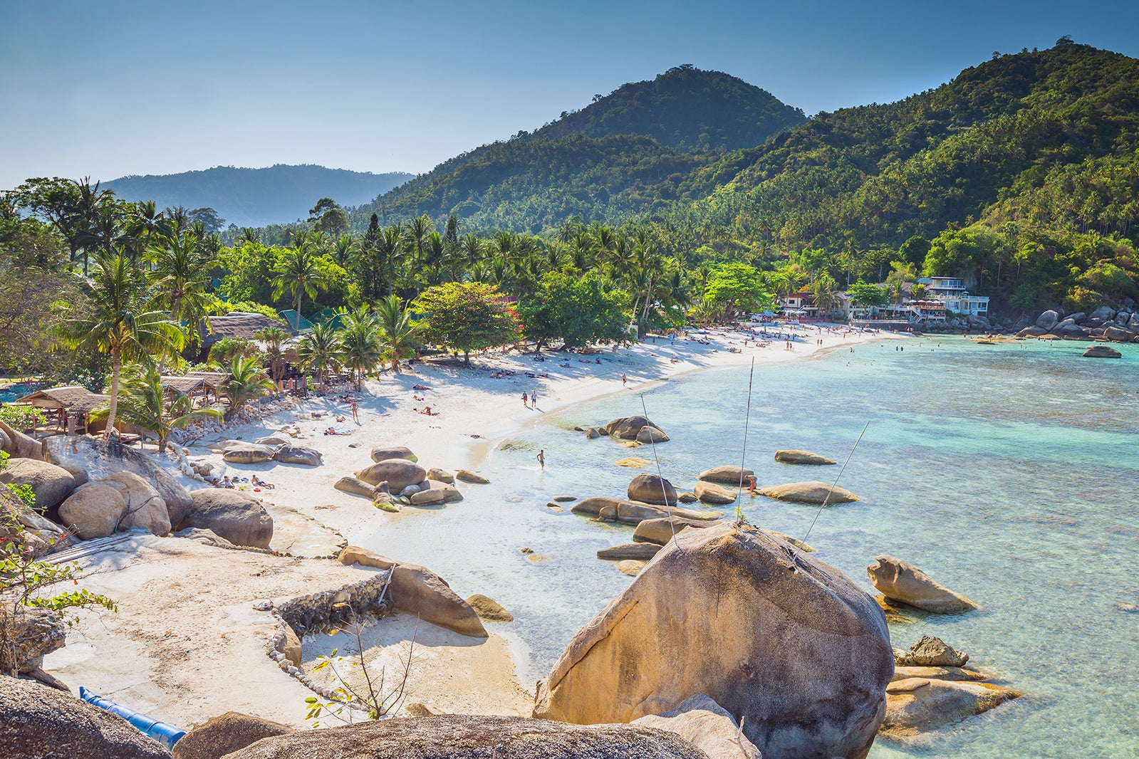 خلیج تانگ تاخیان (ساحل نقره ای) - Thong Takhian Bay (Silver Beach)