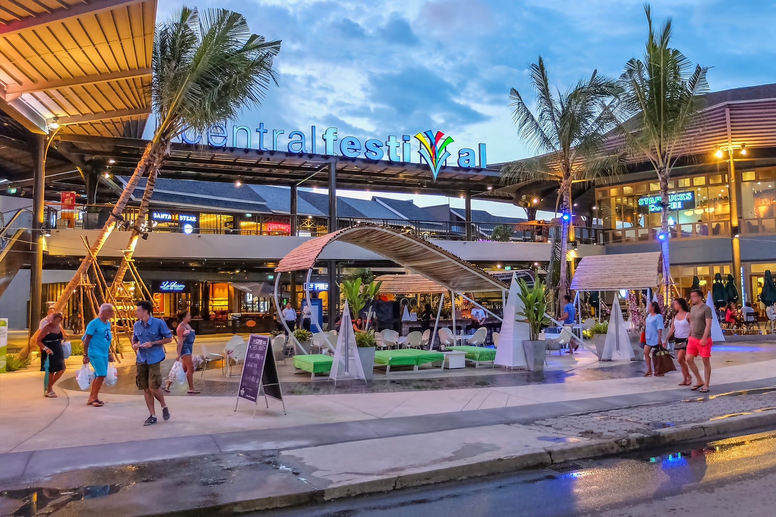 جشنواره مرکزی سامویی - Central Festival Samui