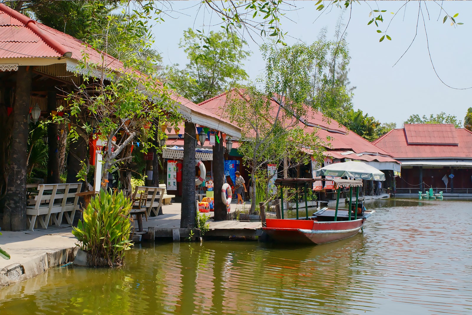 بازار شناور سام فان نام - Sam Phan Nam Floating Market