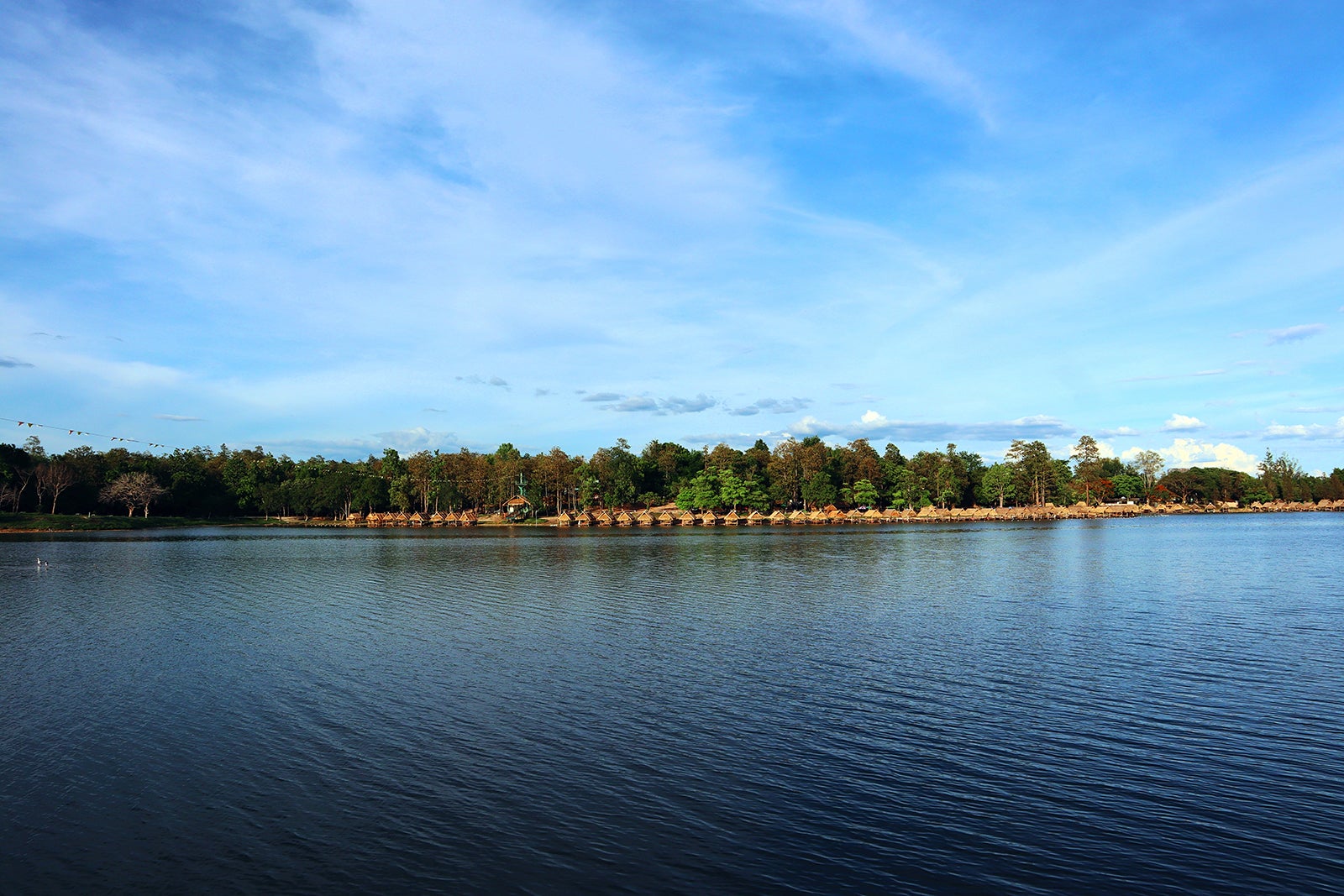 مخزن هوای تونگ تائو - Huay Tung Tao Reservoir