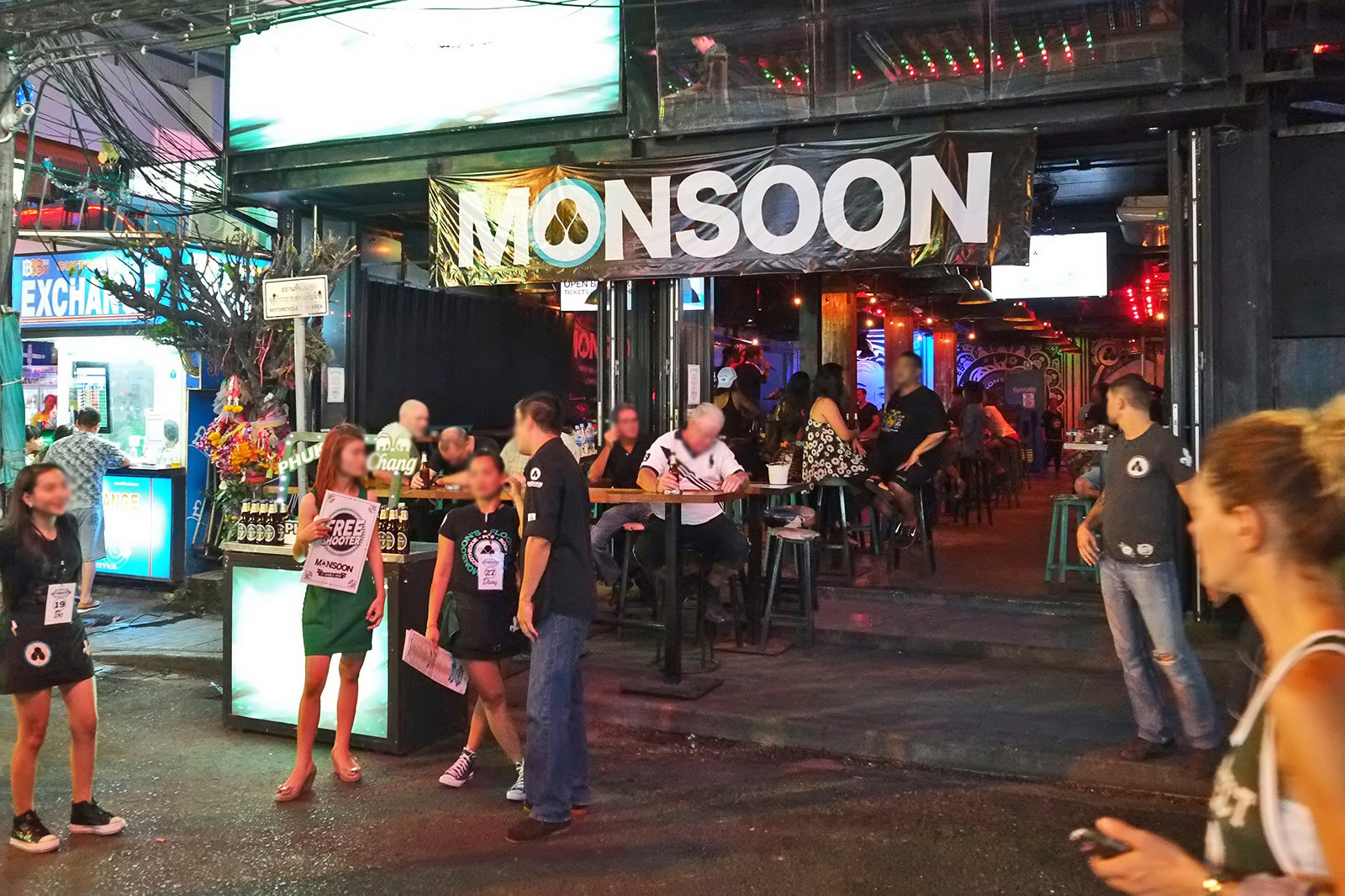 مونسون بار - Monsoon Bar