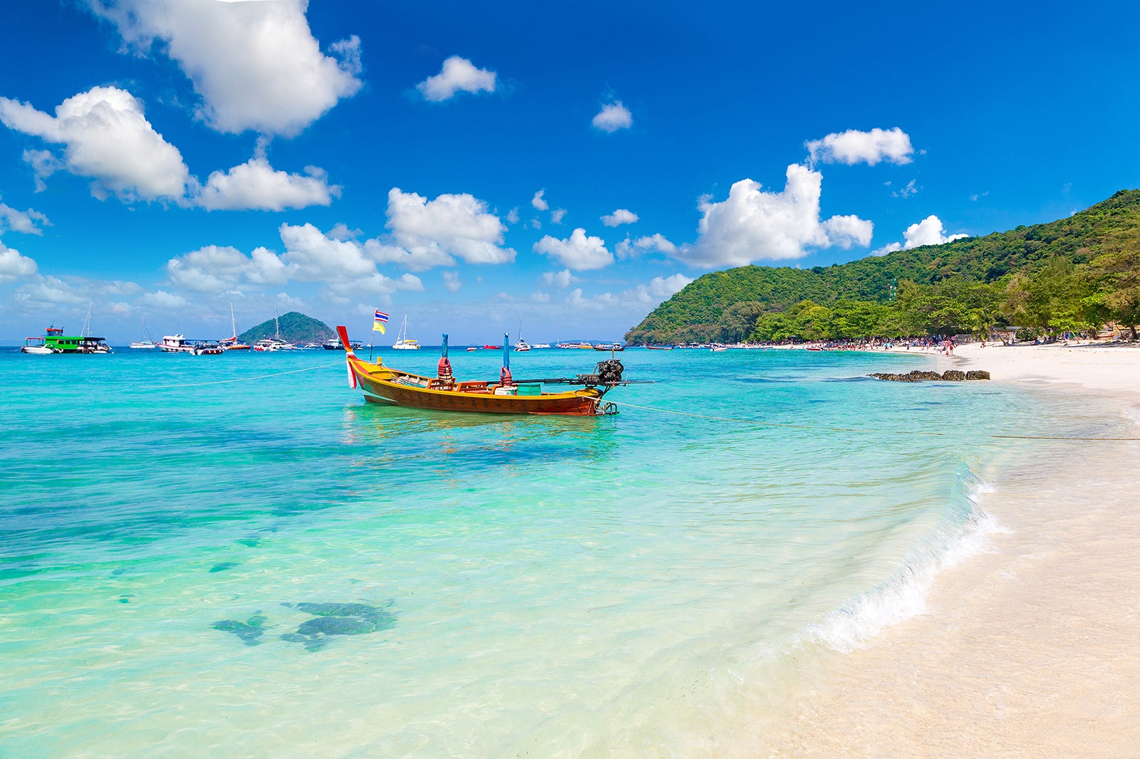 غواصی در جزایر مجاور - Snorkeling off nearby islands