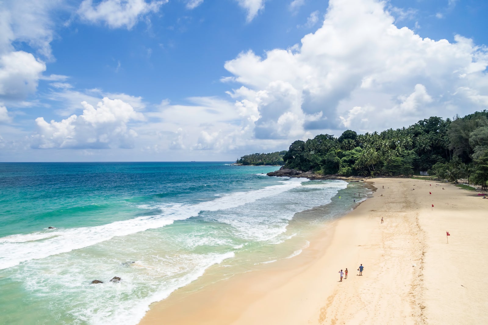 ساحل سورین - Surin Beach