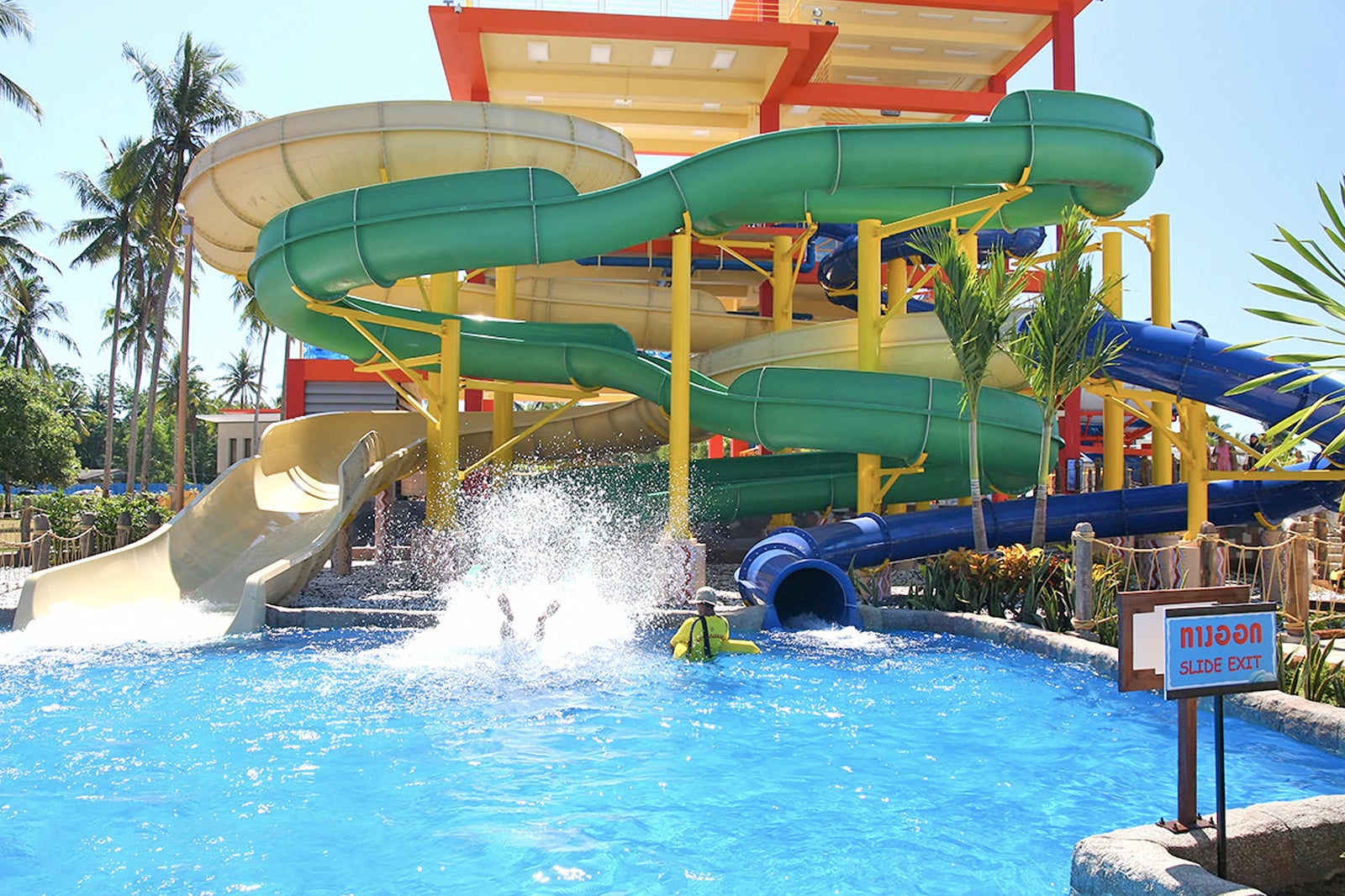 پارک آبی Splash Jungle - Splash Jungle Waterpark