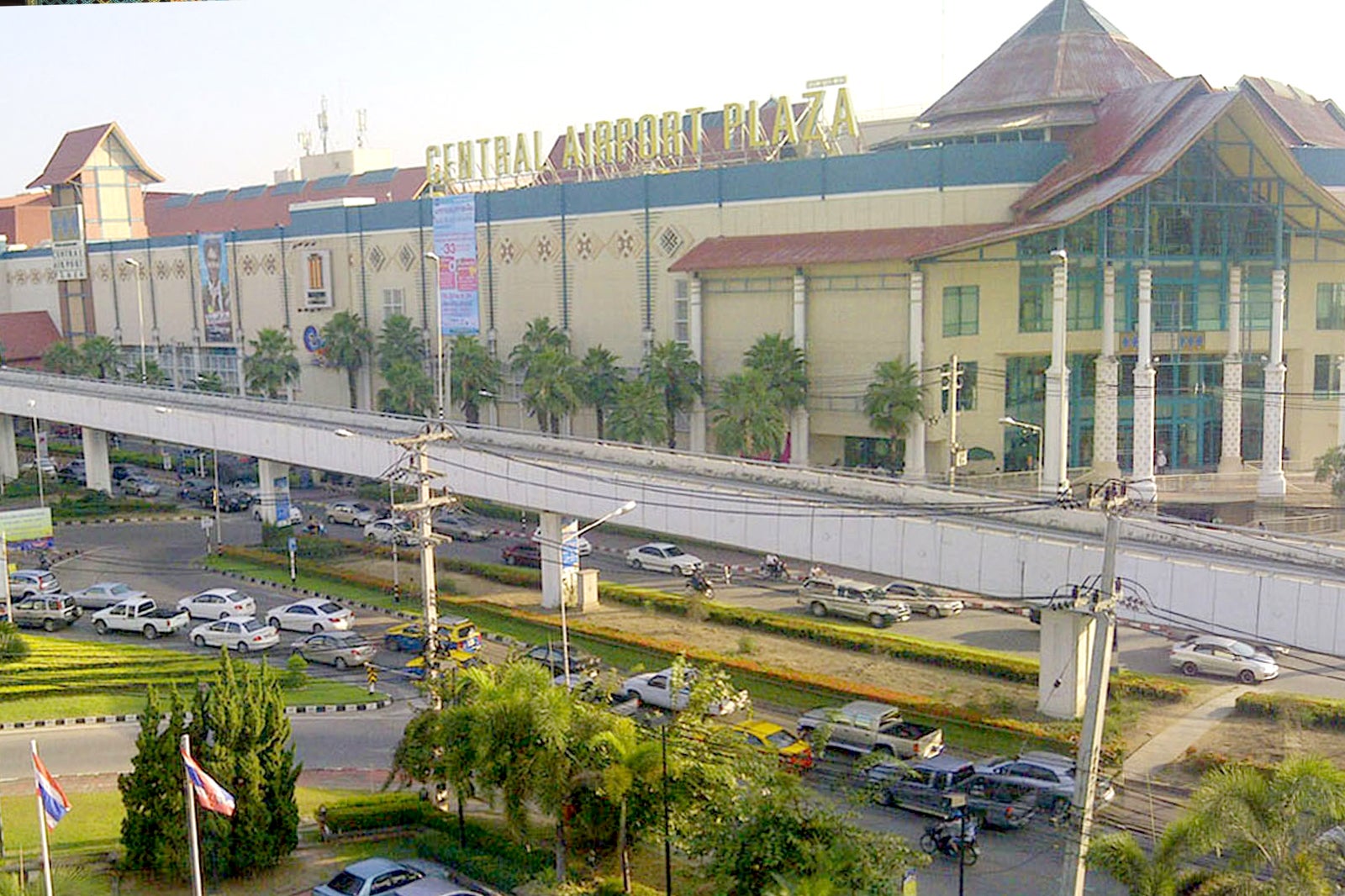 فرودگاه مرکزی چیانگ مای - Central Chiangmai Airport