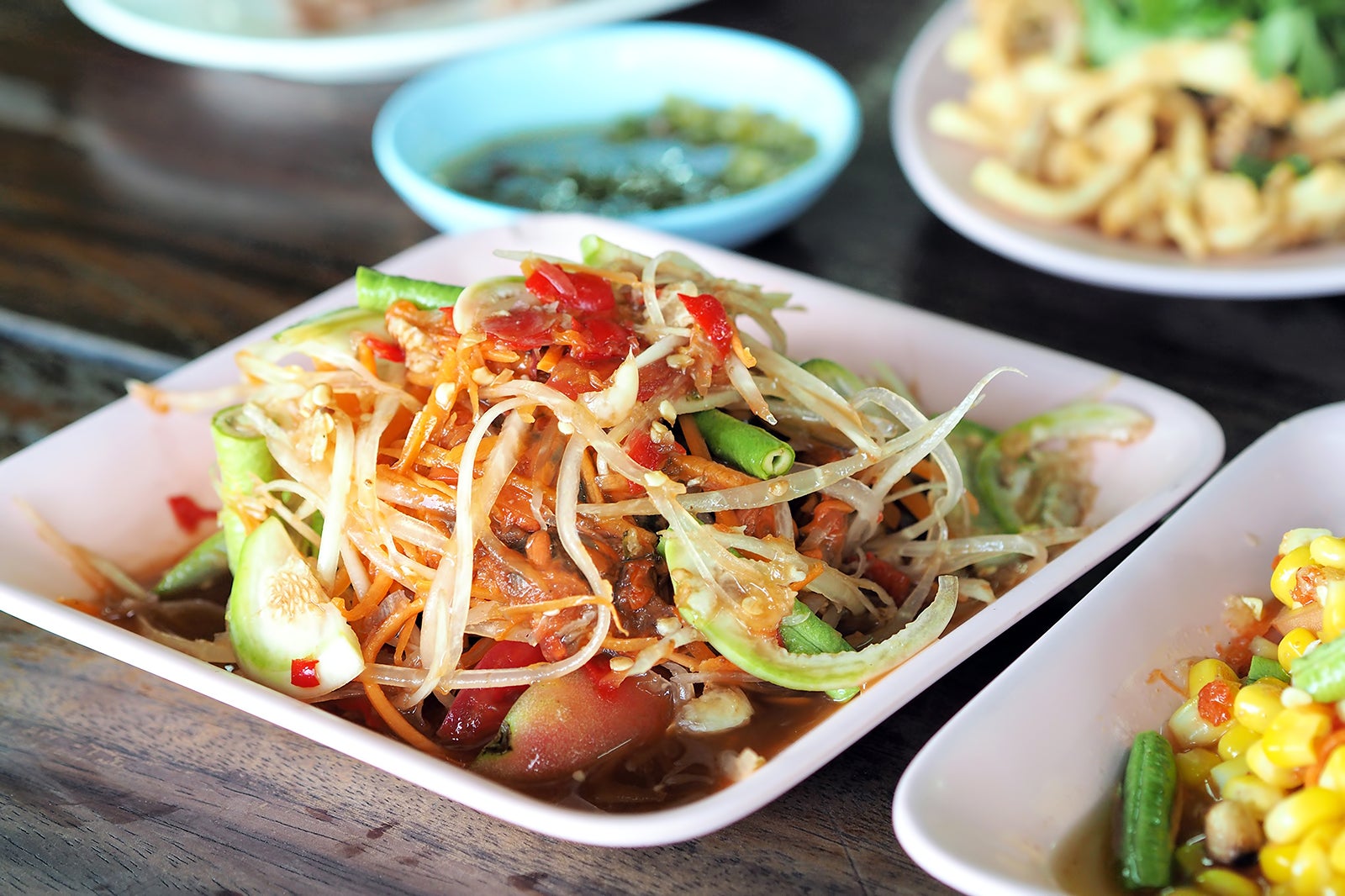 سالاد پاپایای سبز تند - Spicy green papaya salad