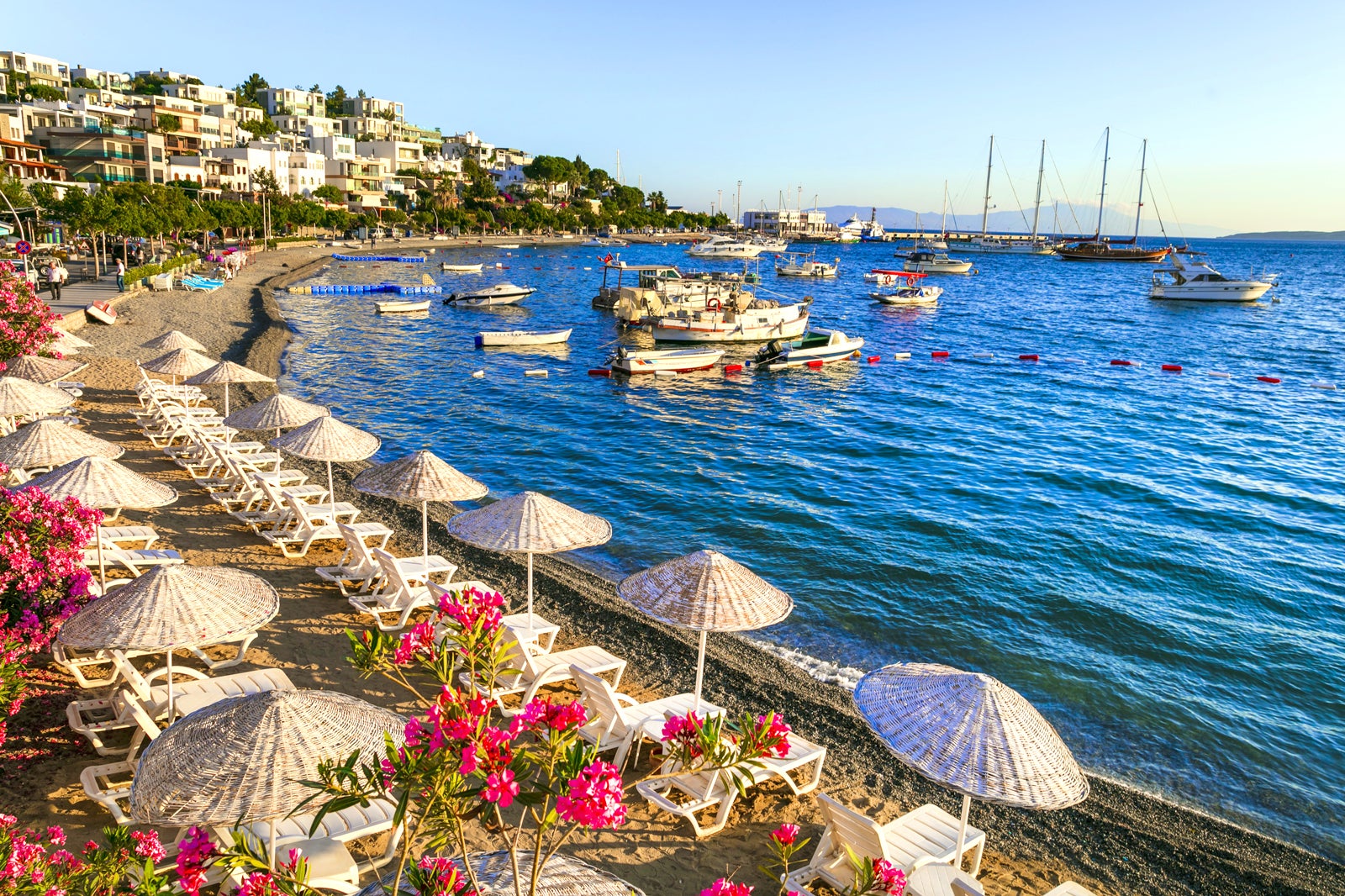 ساحل عمومی شهرداری بدروم - Bodrum Municipality Public Beach