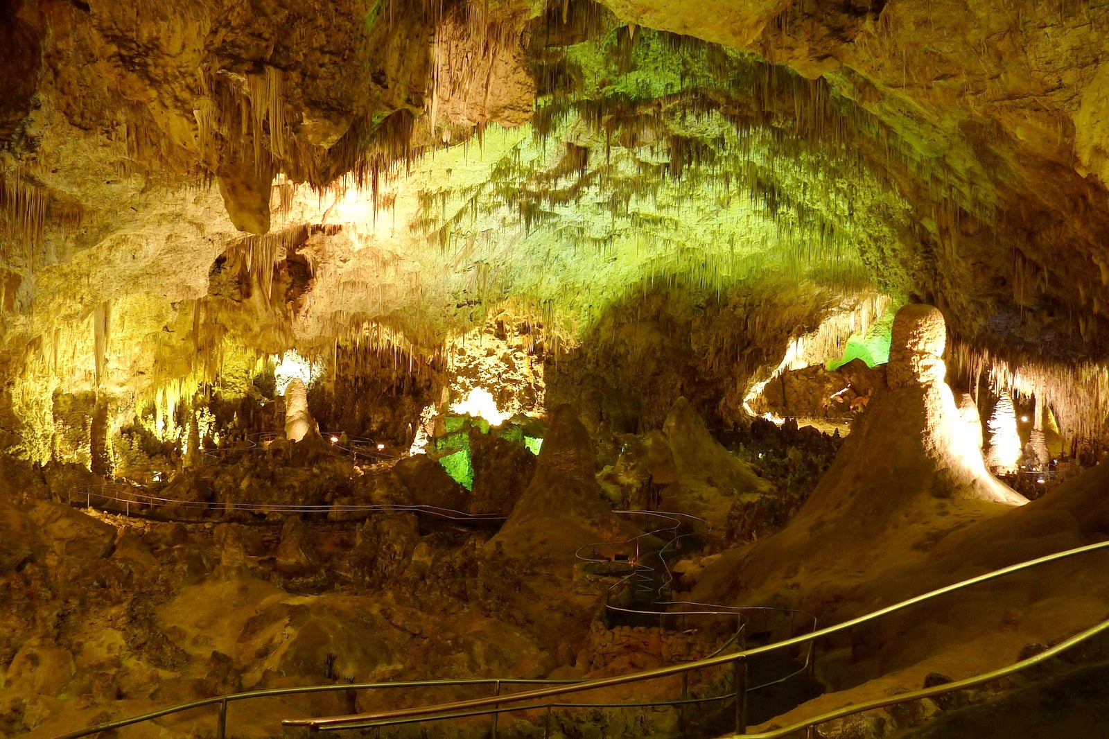 غارهای داملاتاش - Damlataş Caves