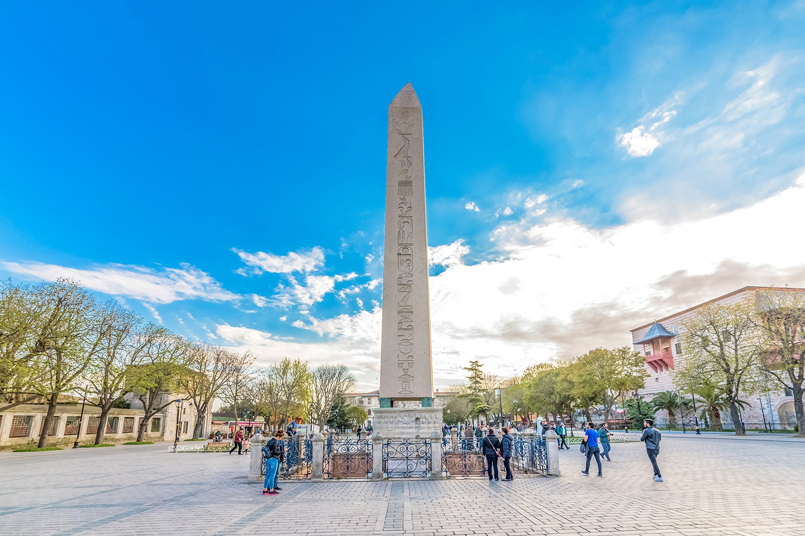 میدان سلطان احمد - Sultanahmet Square