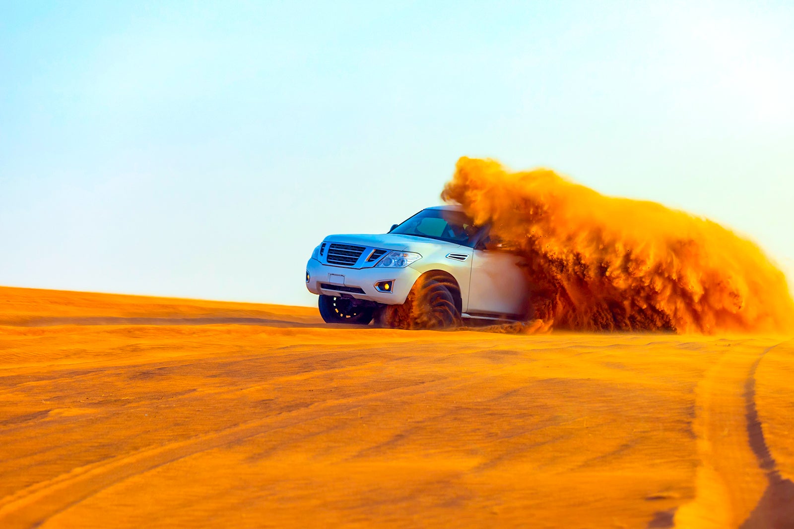 تپه کوبیدن - Dune bashing