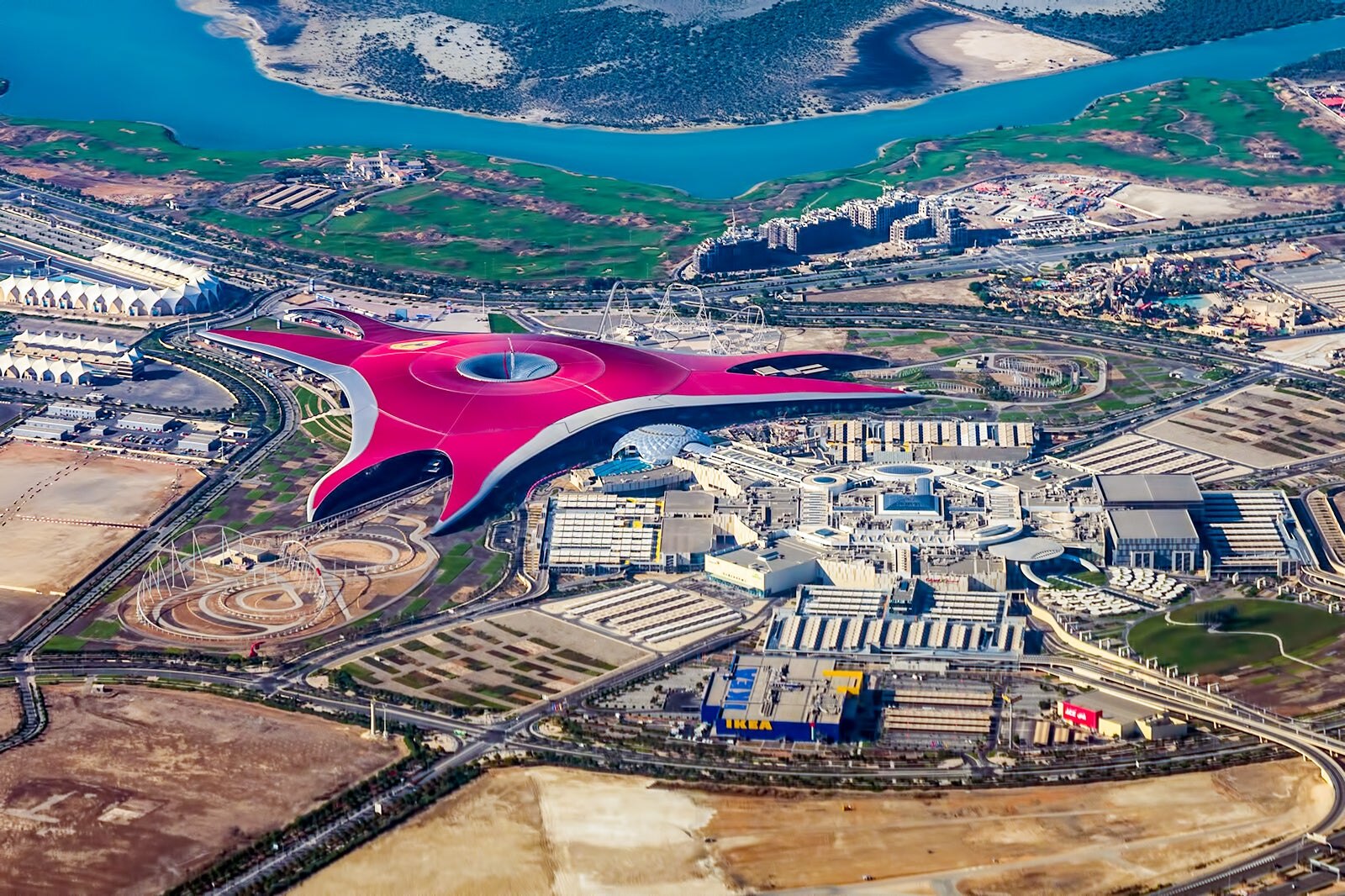 دنیای فراری - Ferrari World