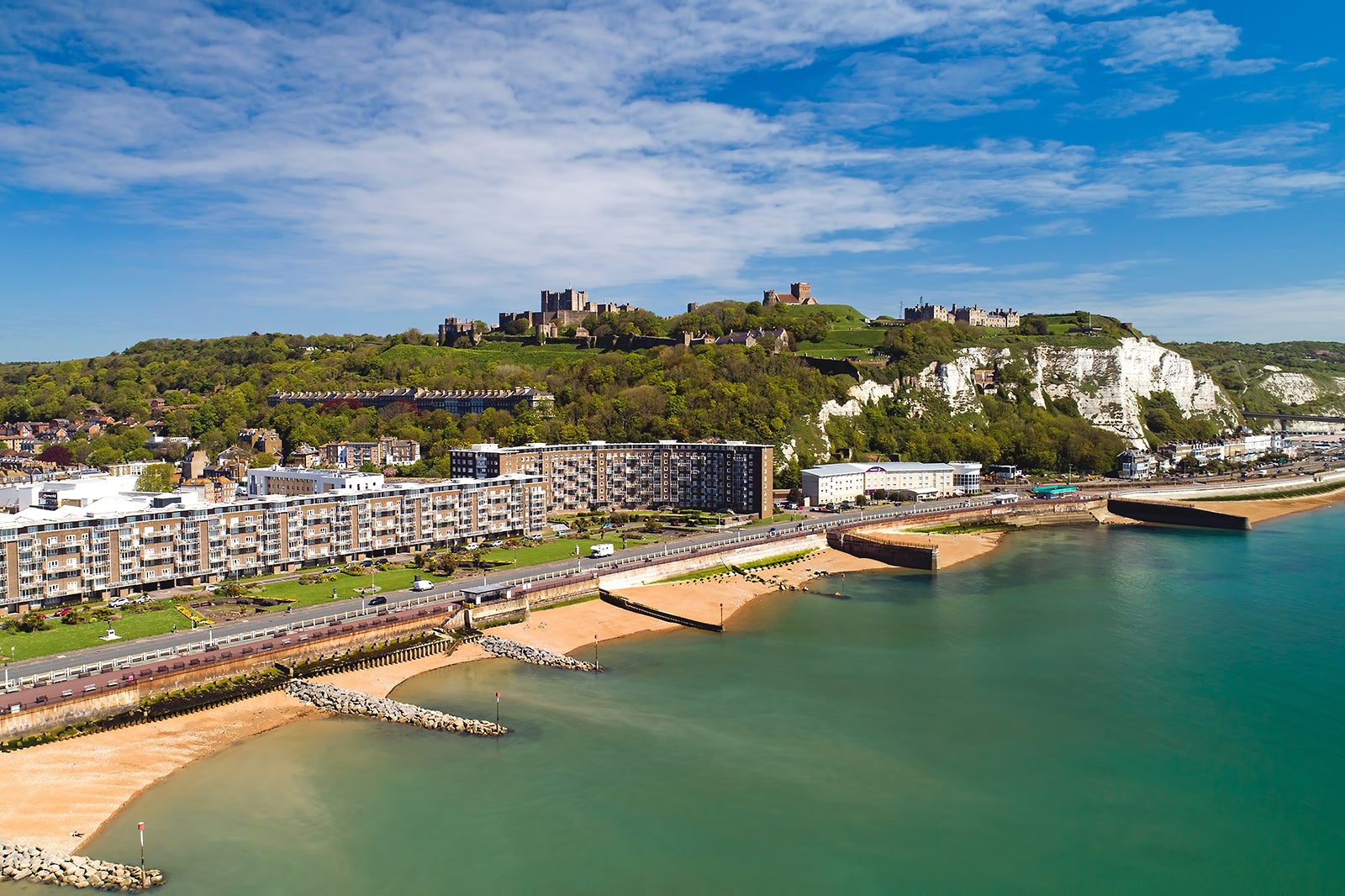 ساحل بندرگاه دوور - Dover Harbor Beach