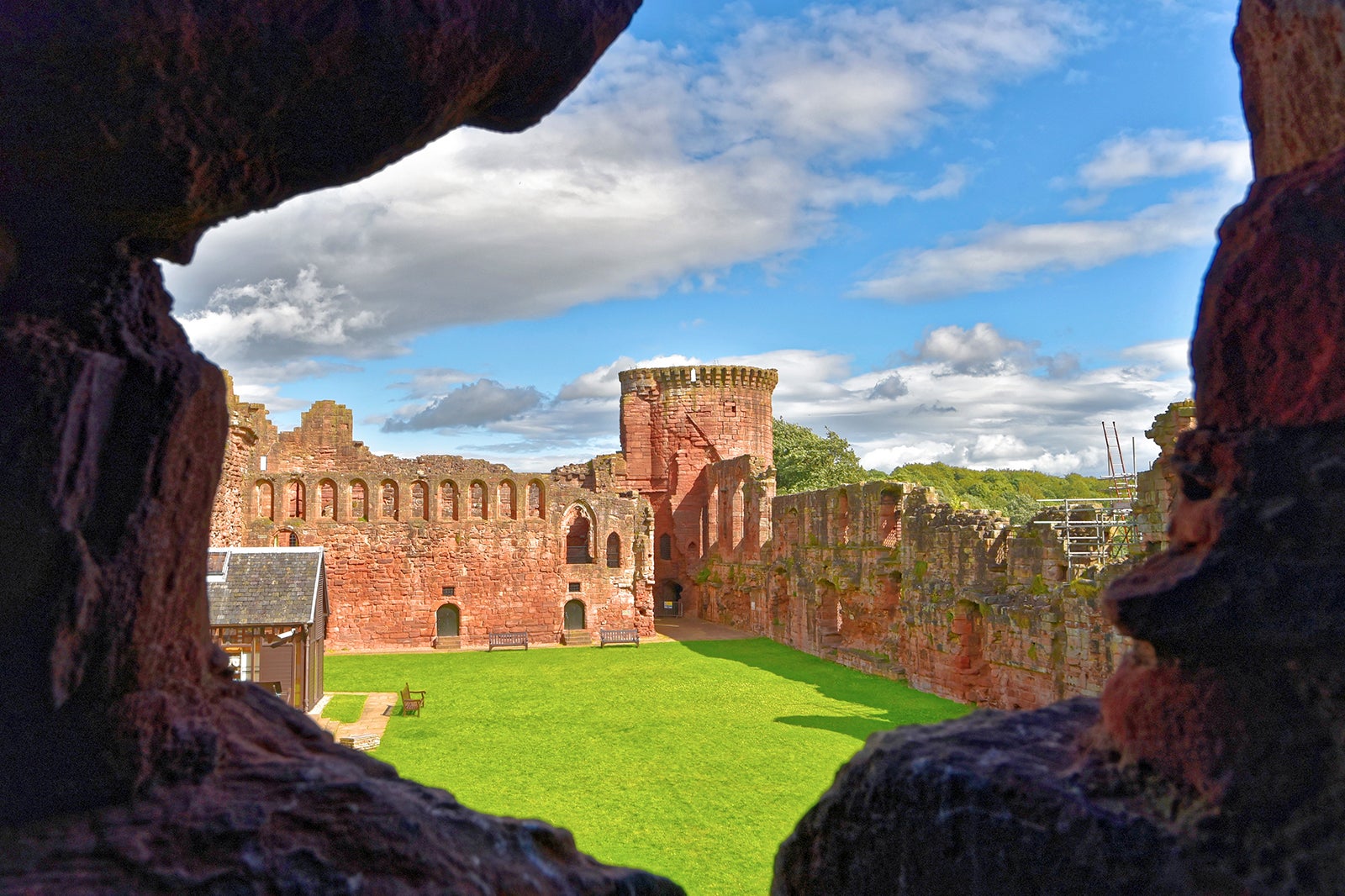 قلعه Bothwell - Bothwell Castle