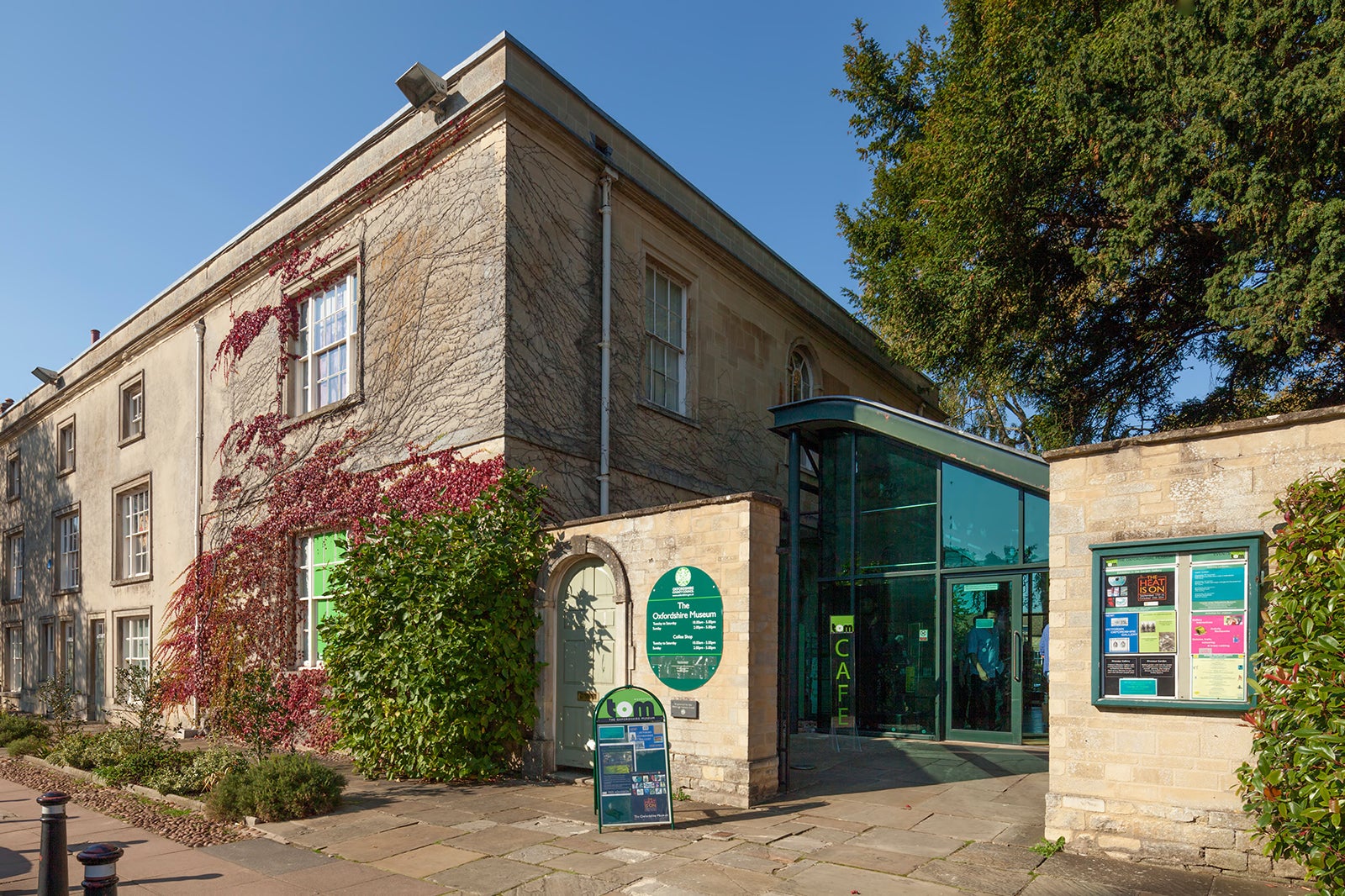 موزه آکسفوردشایر - The Oxfordshire Museum