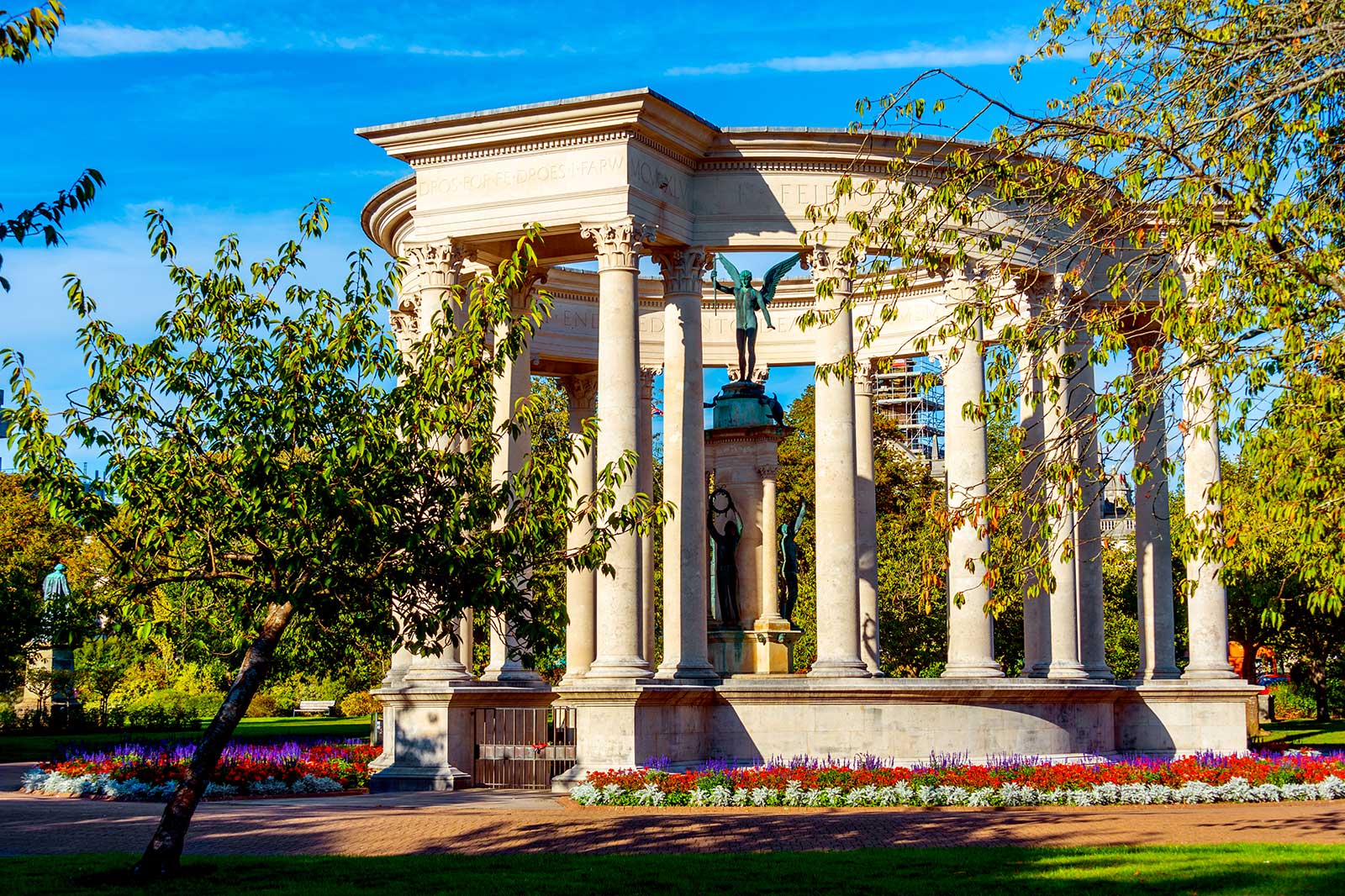 باغ الکساندرا - Alexandra Gardens