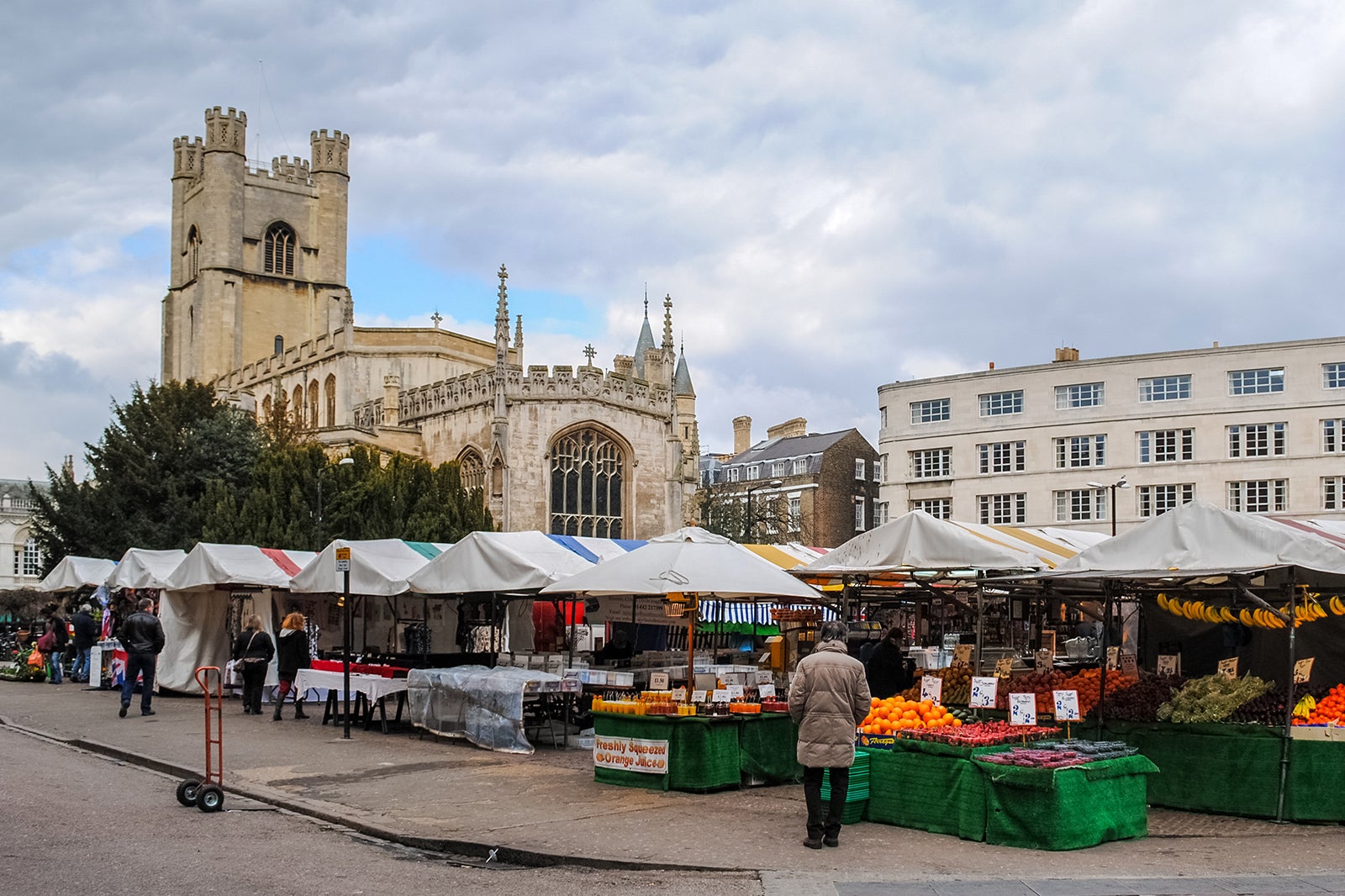 میدان بازار کمبریج - Cambridge Market Square